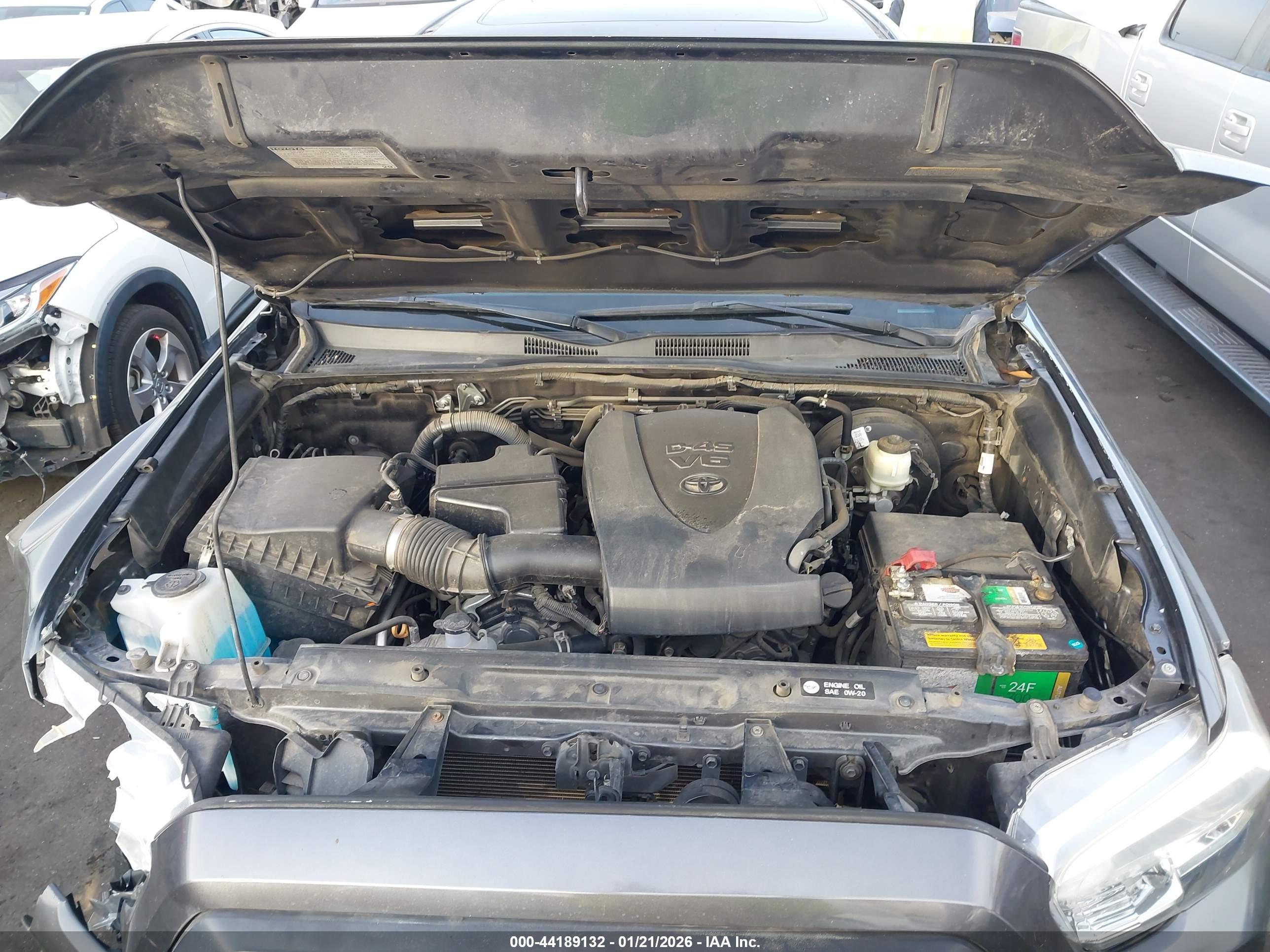TOYOTA TACOMA image 10