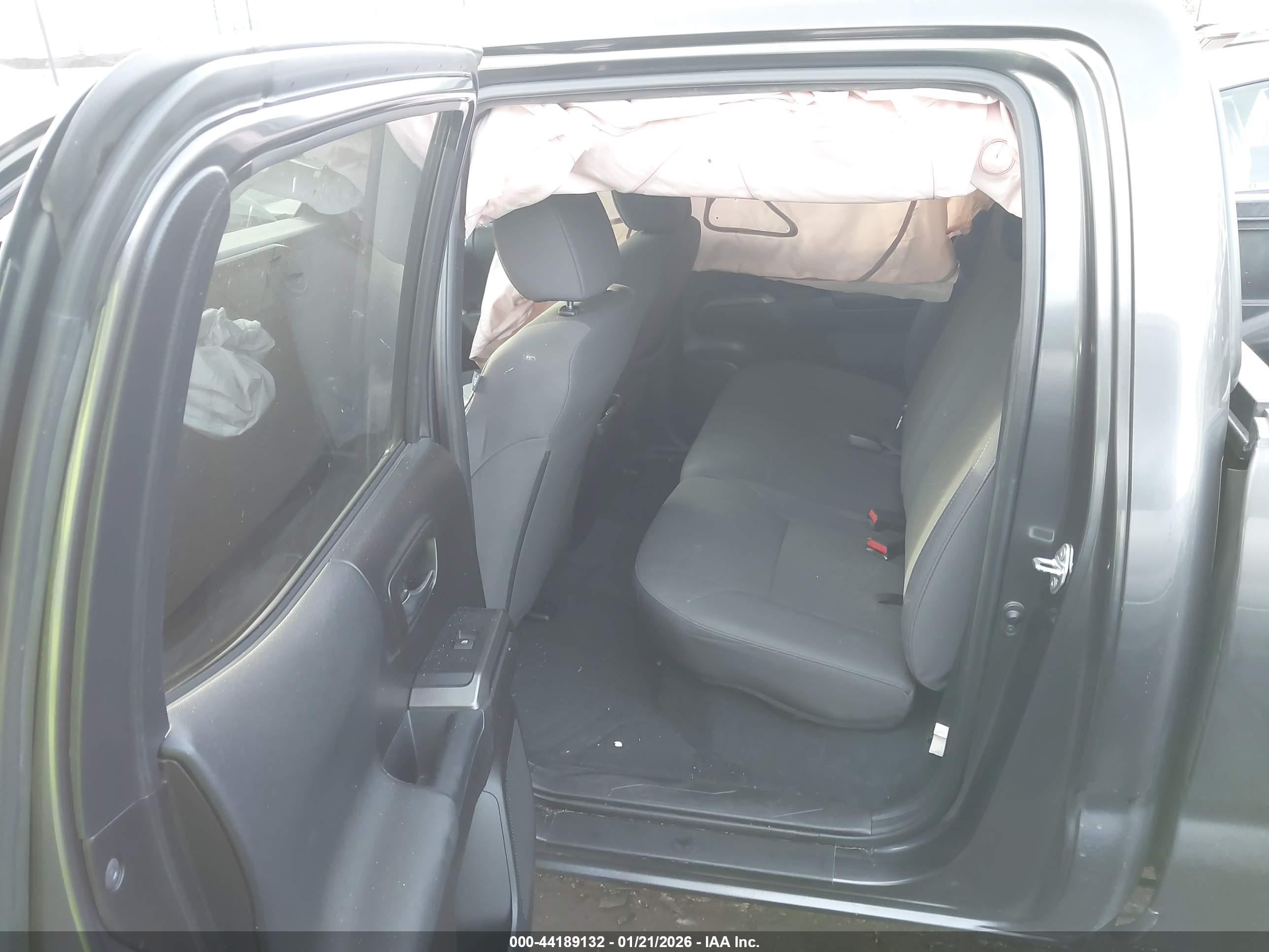 TOYOTA TACOMA image 8