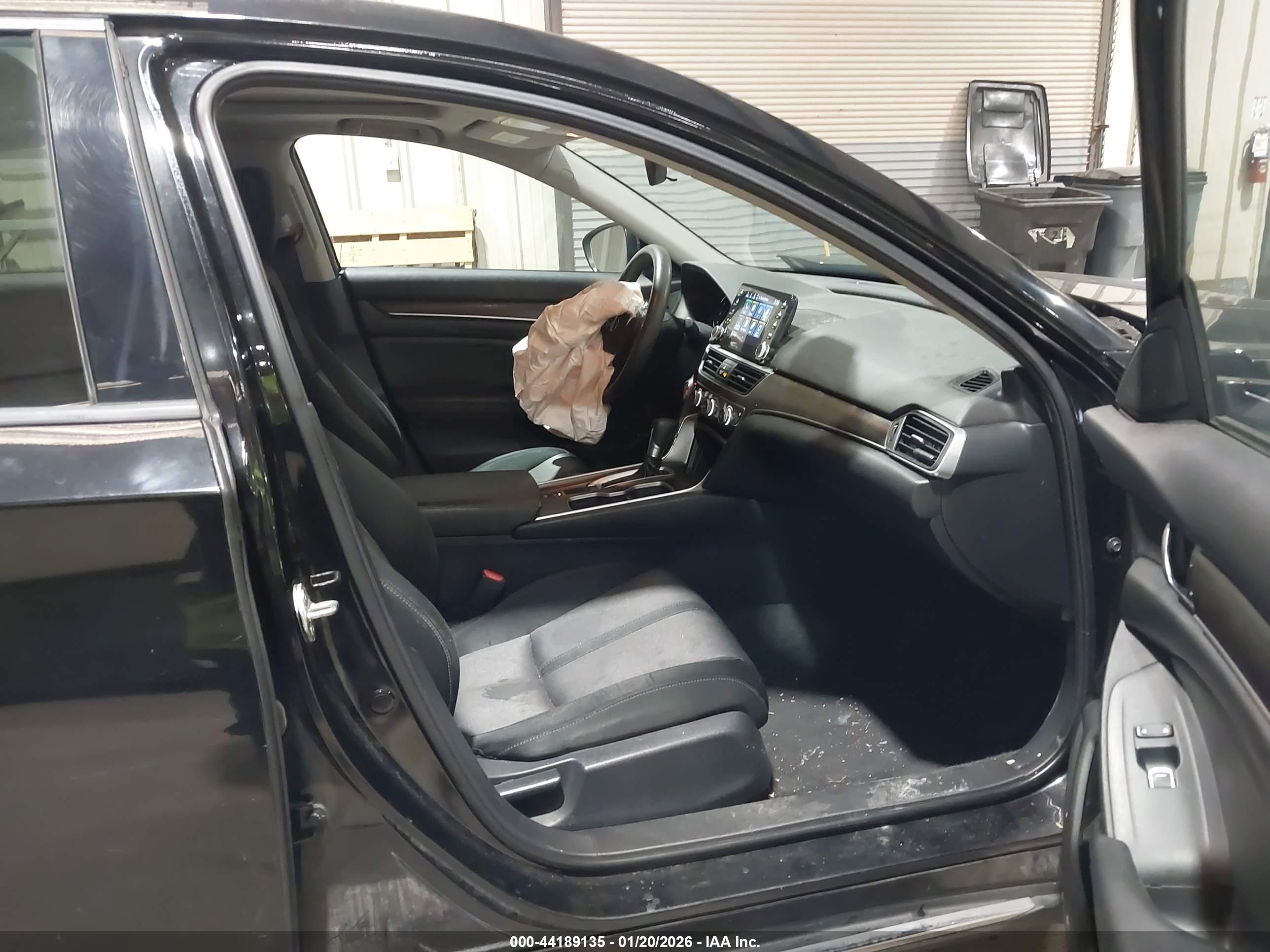 HONDA ACCORD image 5
