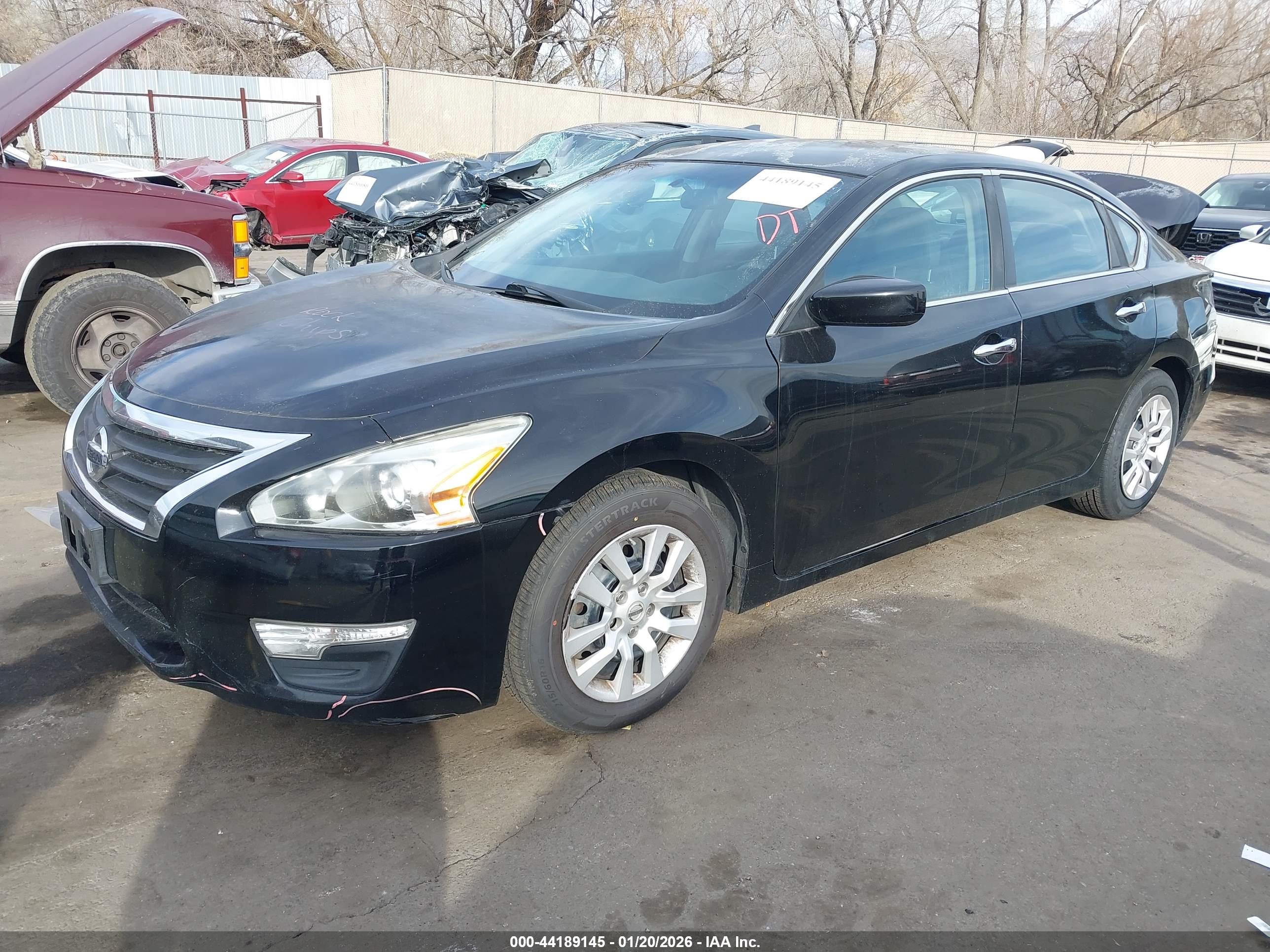 NISSAN ALTIMA image 2