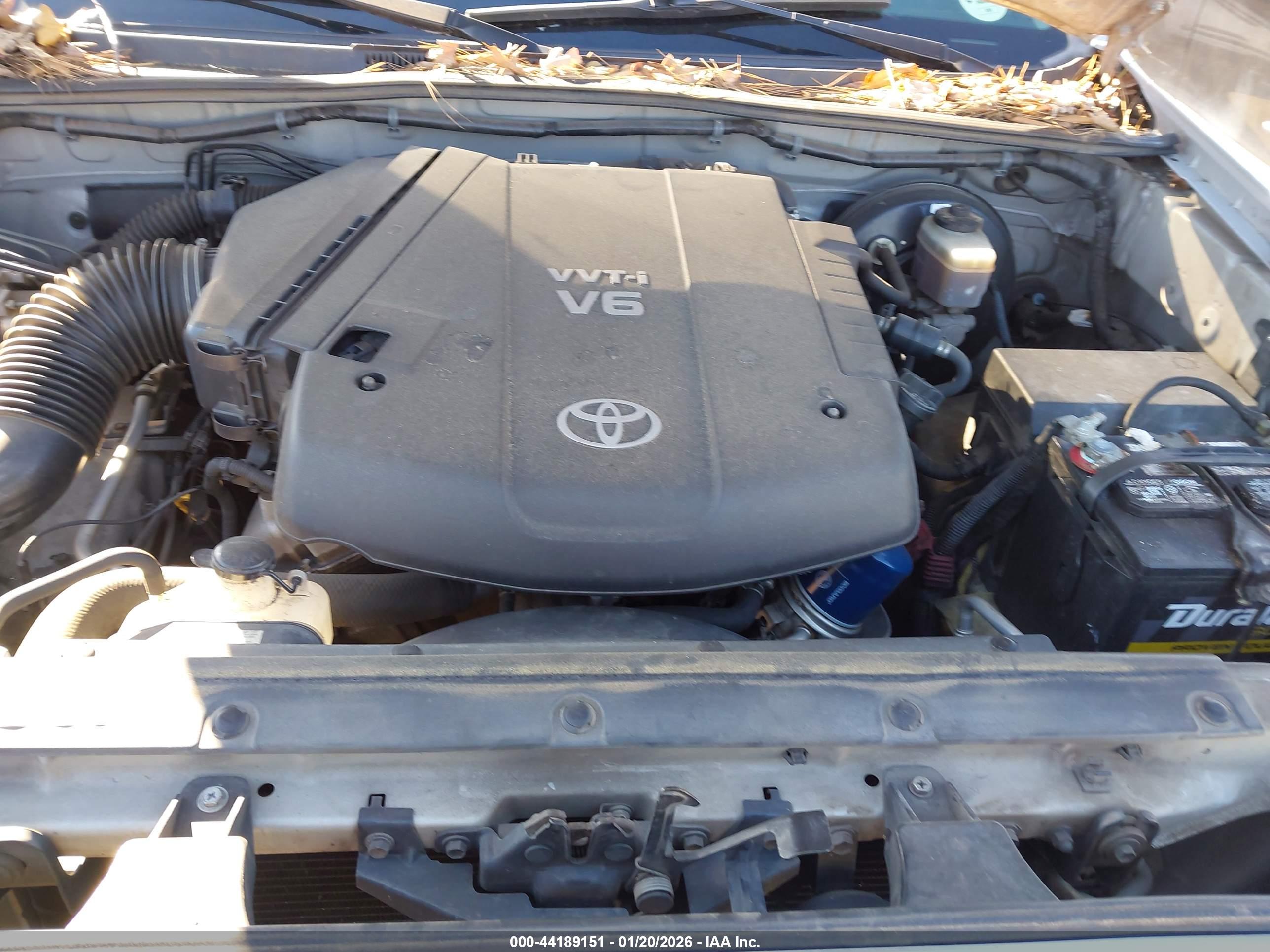 TOYOTA TACOMA image 10