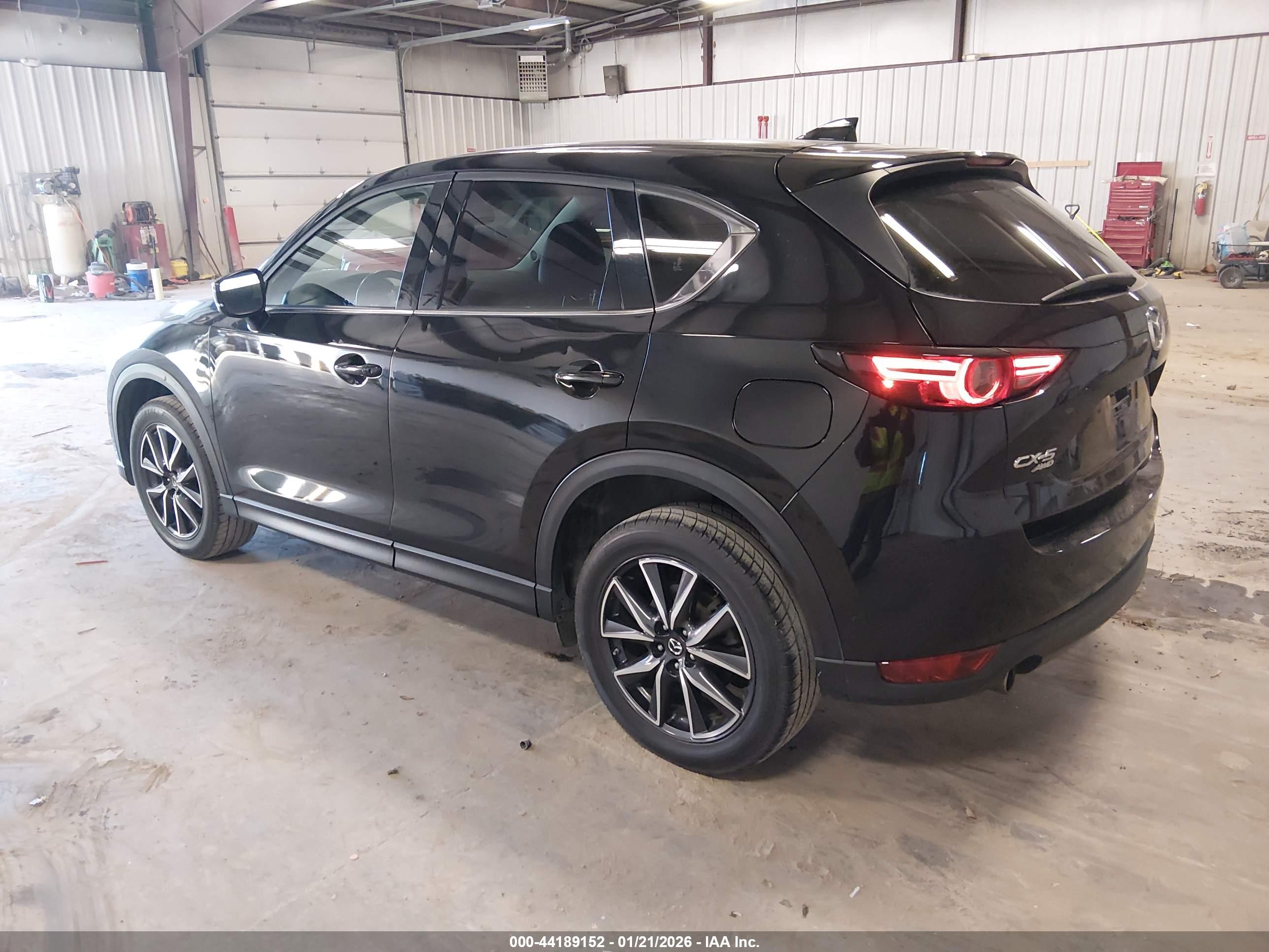 MAZDA CX-5 image 3