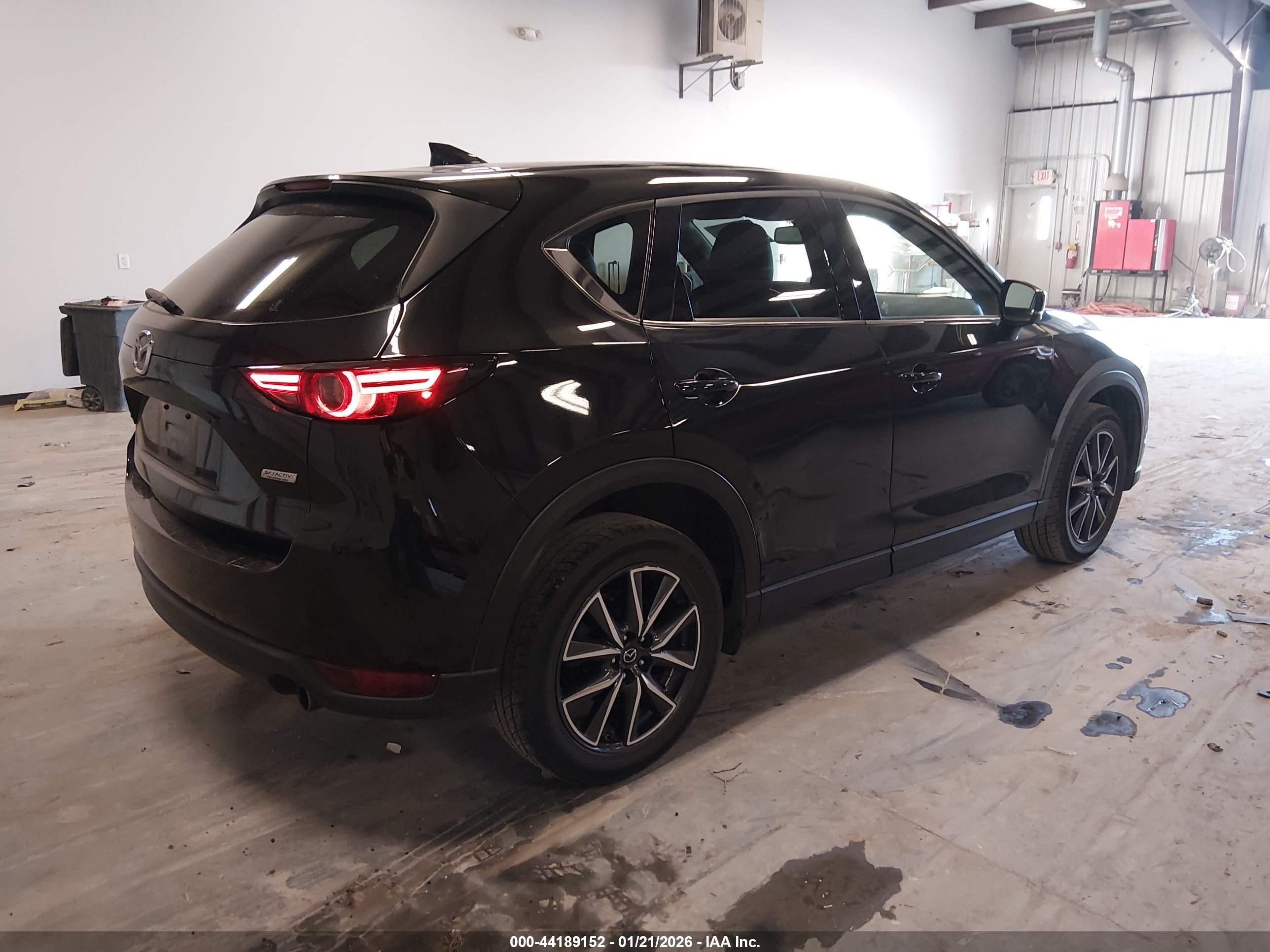 MAZDA CX-5 image 4