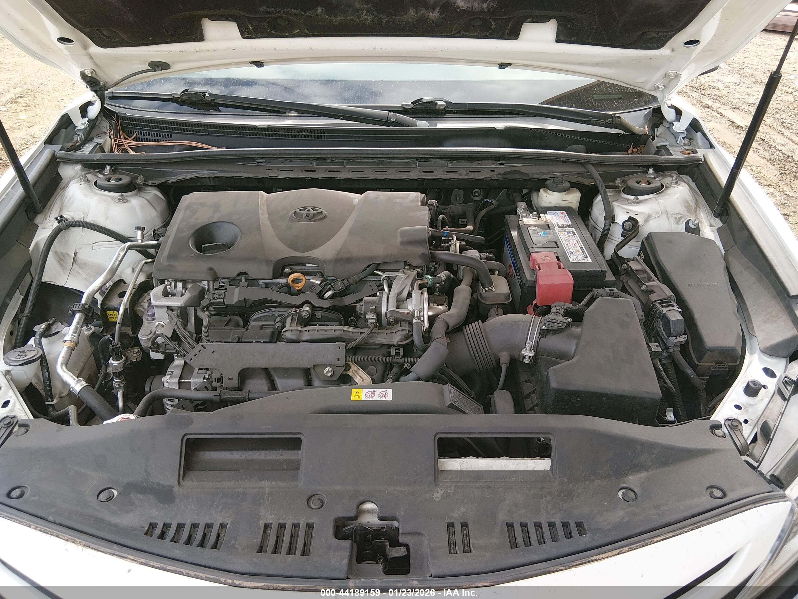 TOYOTA CAMRY image 10