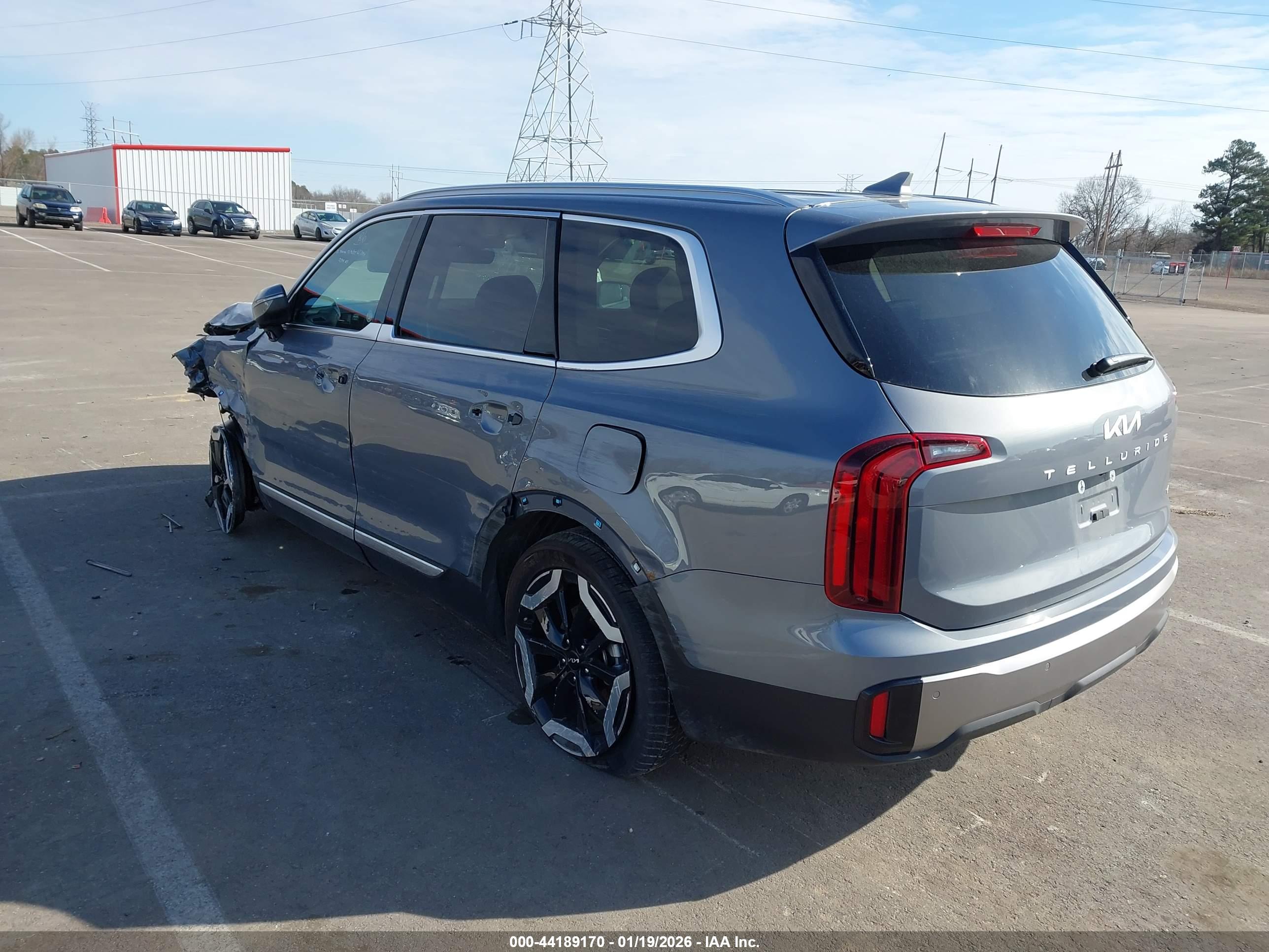 KIA TELLURIDE image 3