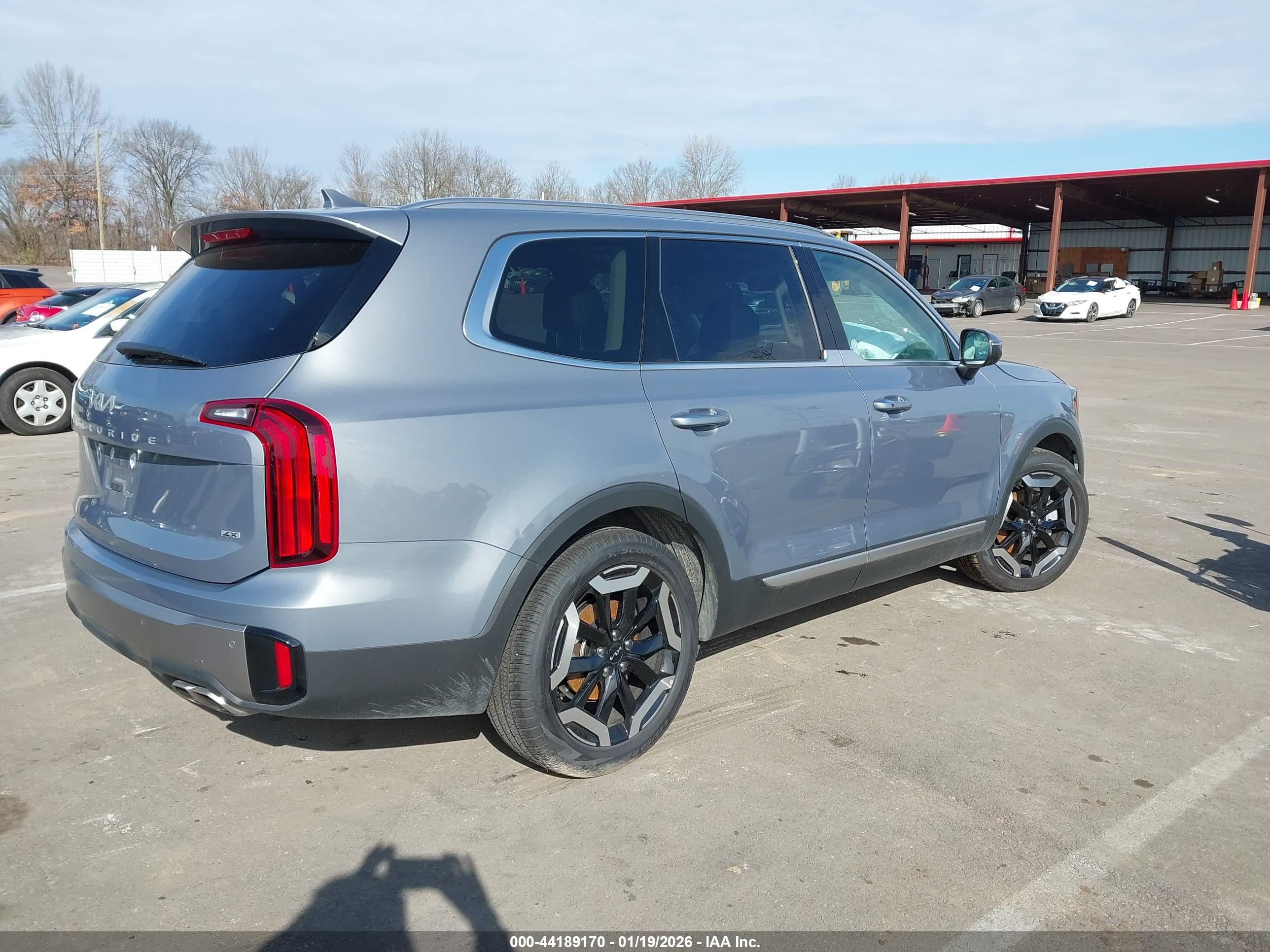 KIA TELLURIDE image 4