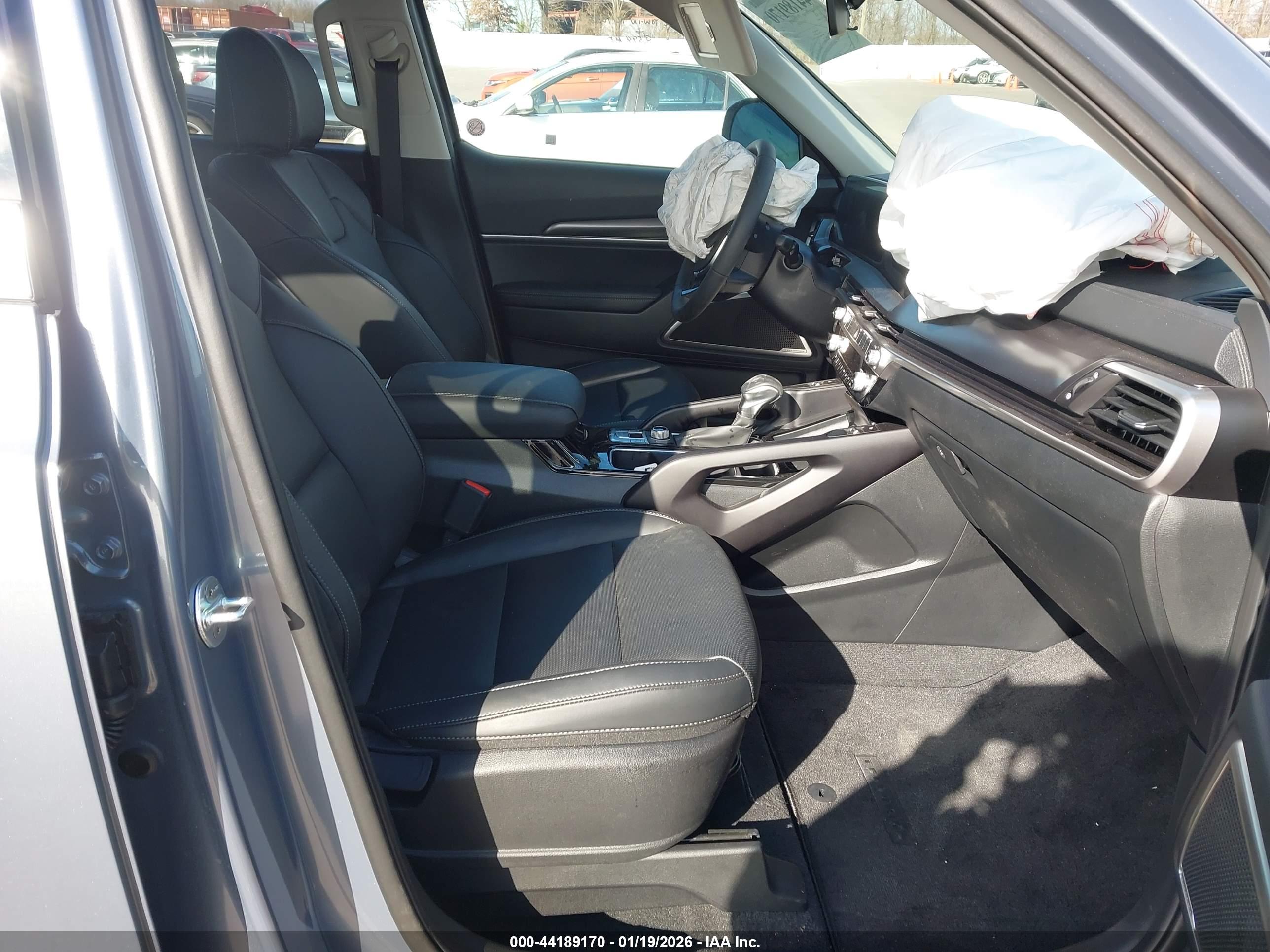 KIA TELLURIDE image 5