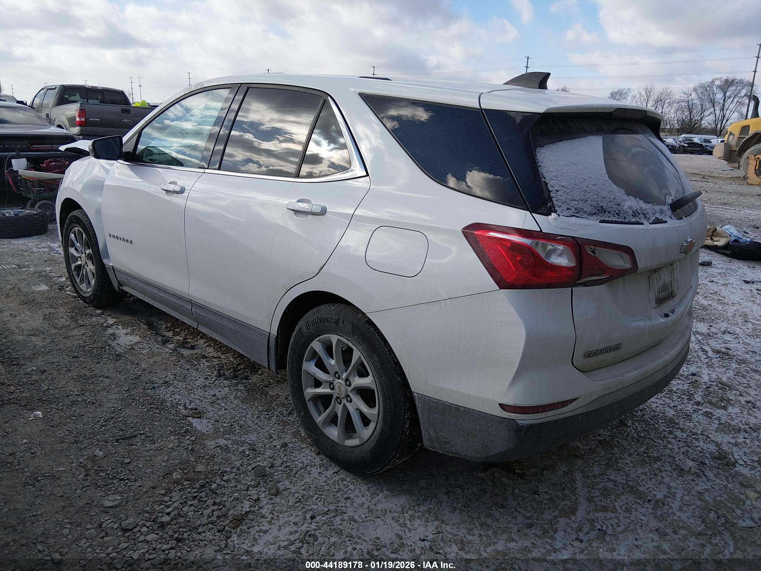 CHEVROLET EQUINOX image 3