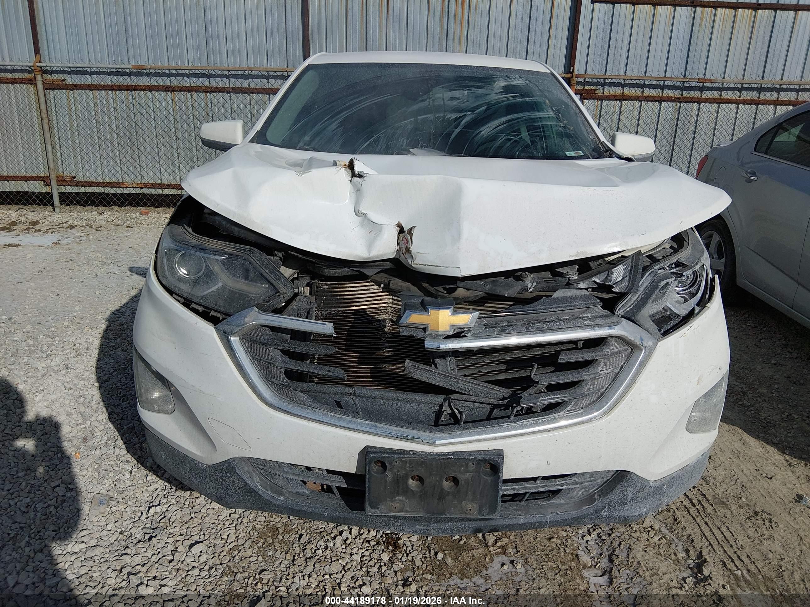 CHEVROLET EQUINOX image 6