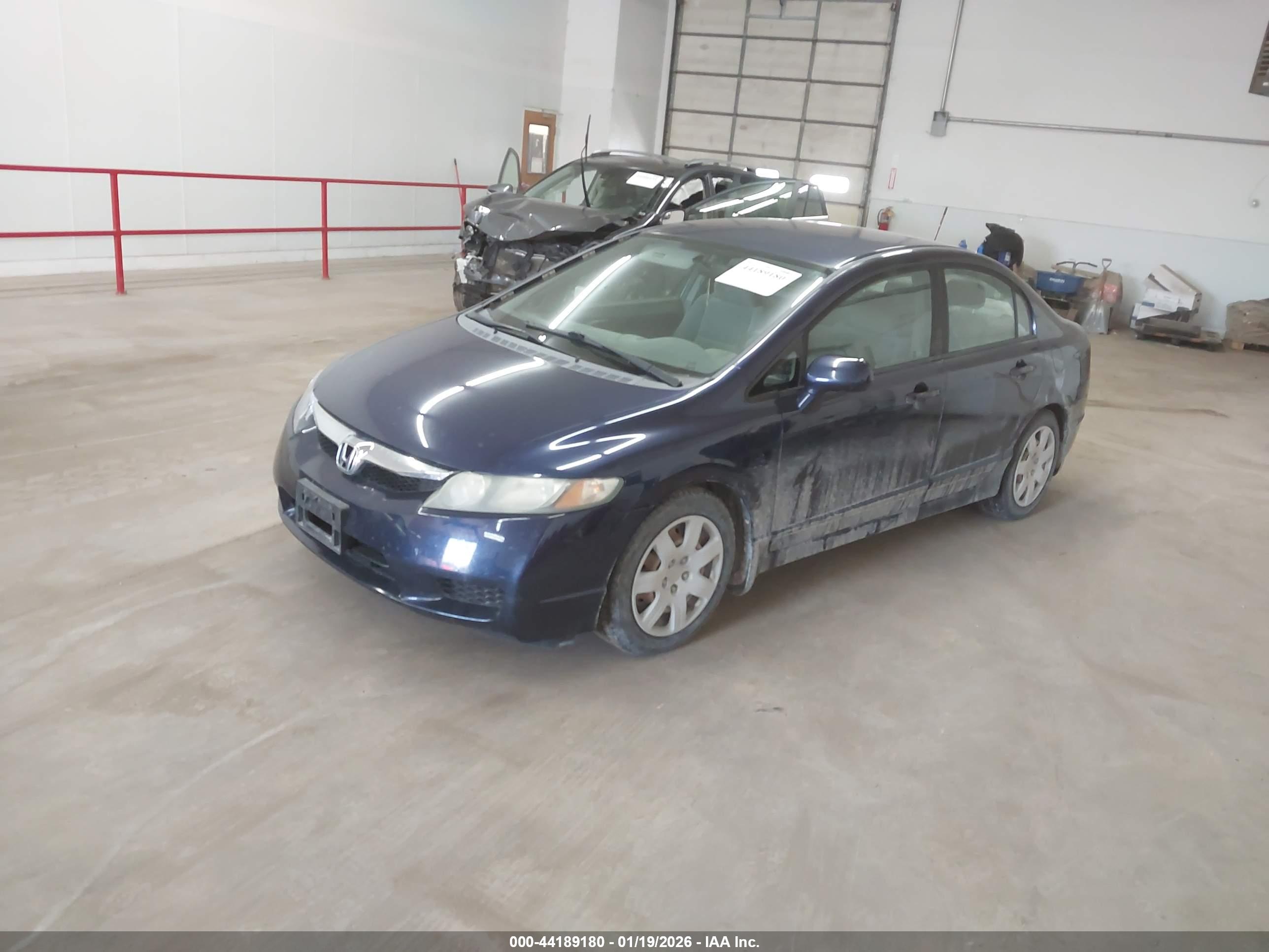 HONDA CIVIC image 2