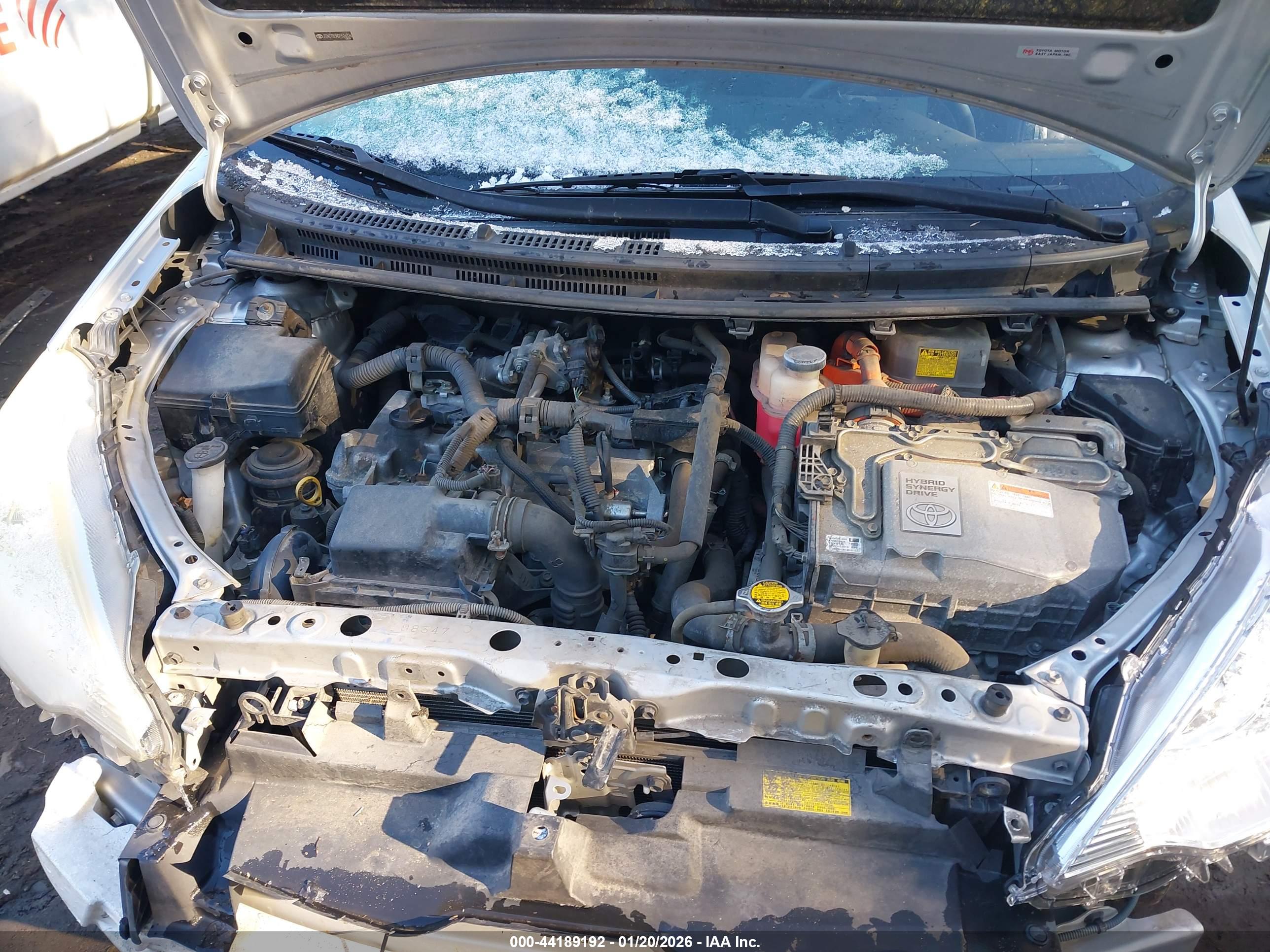 TOYOTA PRIUS image 10