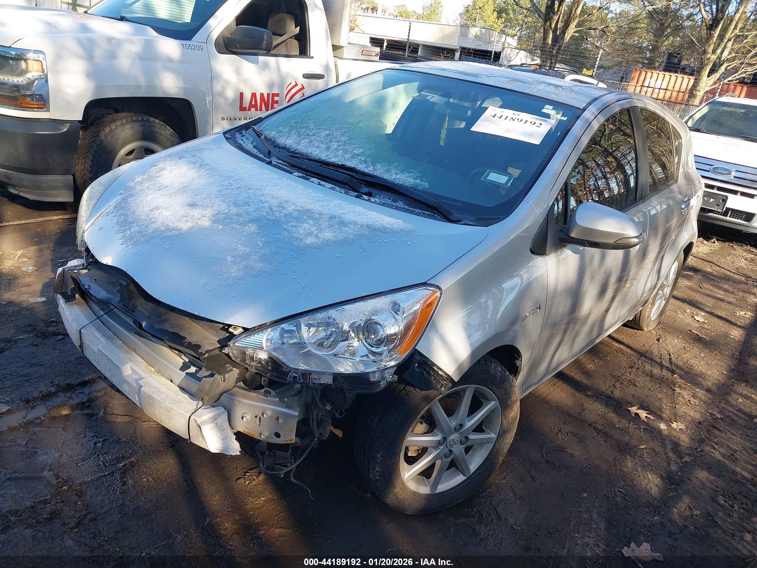 TOYOTA PRIUS image 2