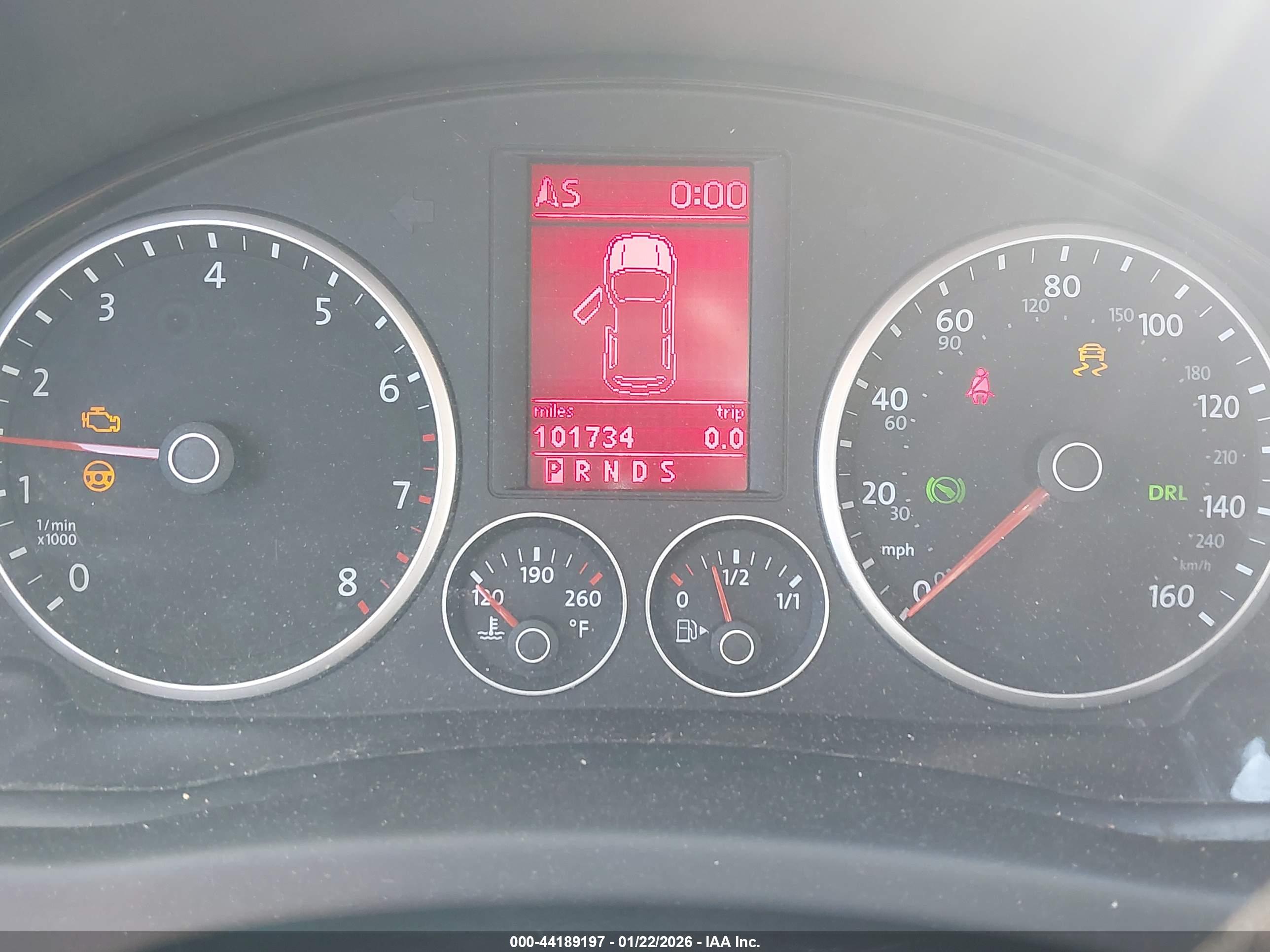 VOLKSWAGEN TIGUAN image 7