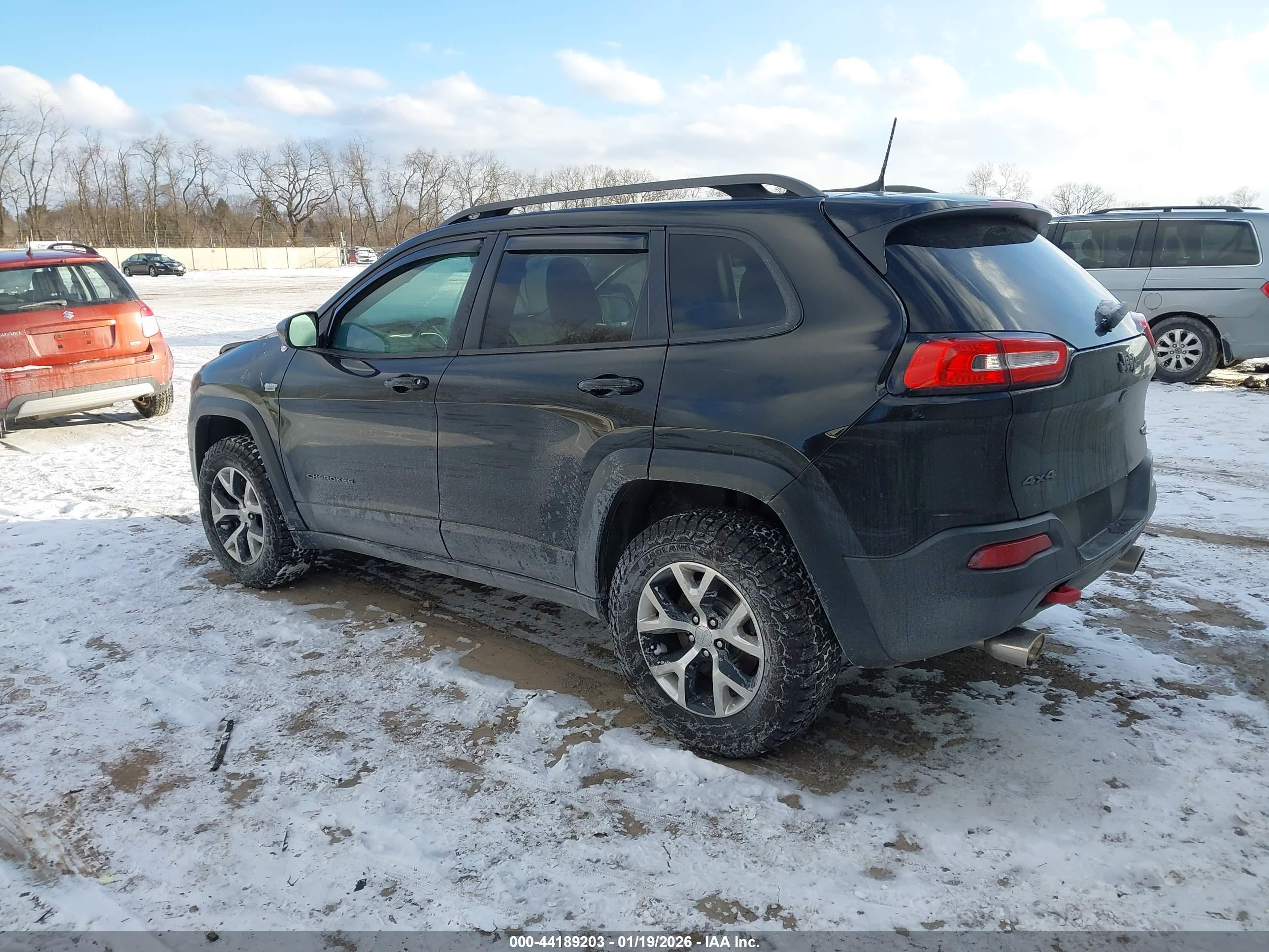 JEEP CHEROKEE image 3
