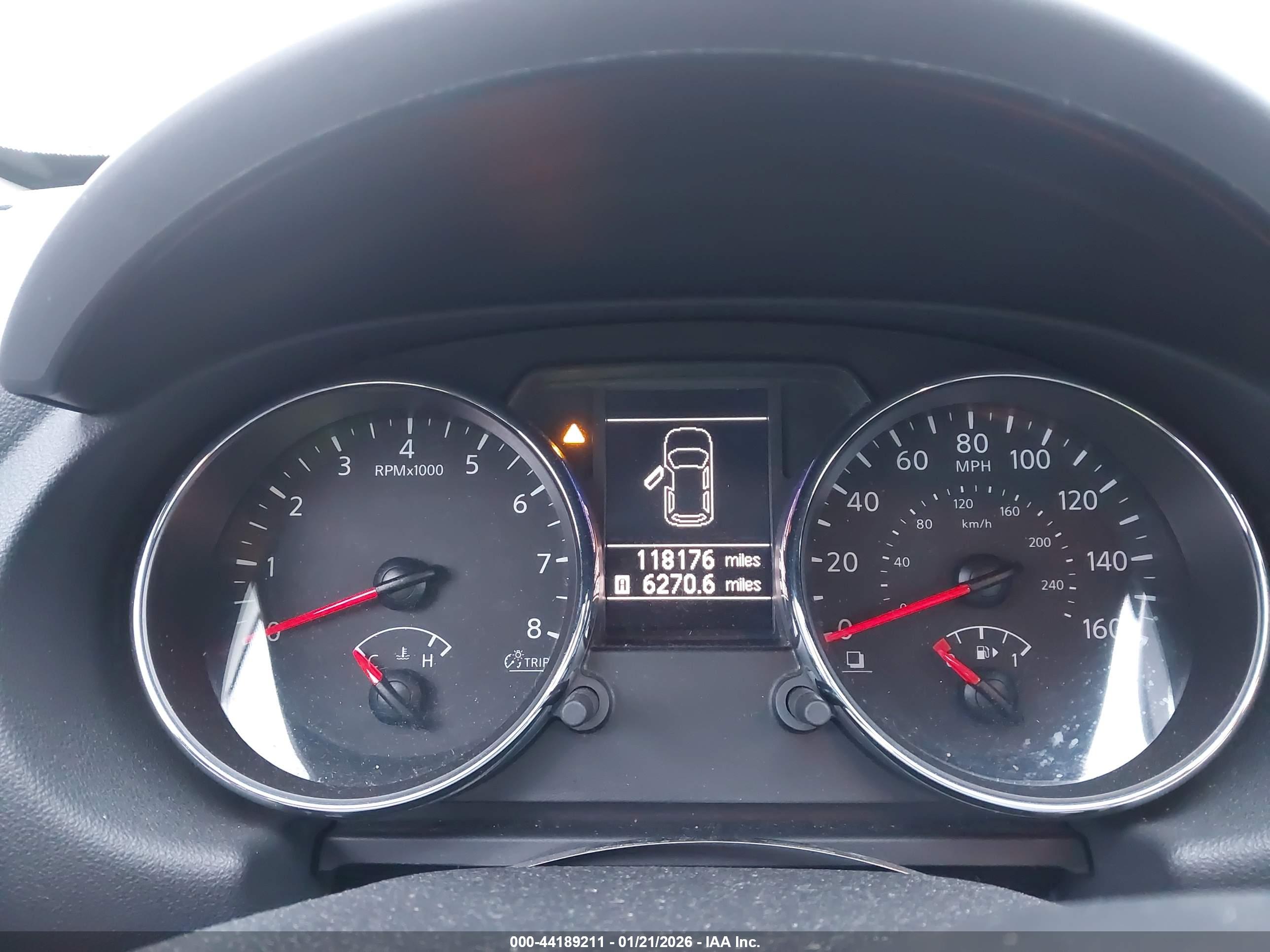 NISSAN ROGUE image 7