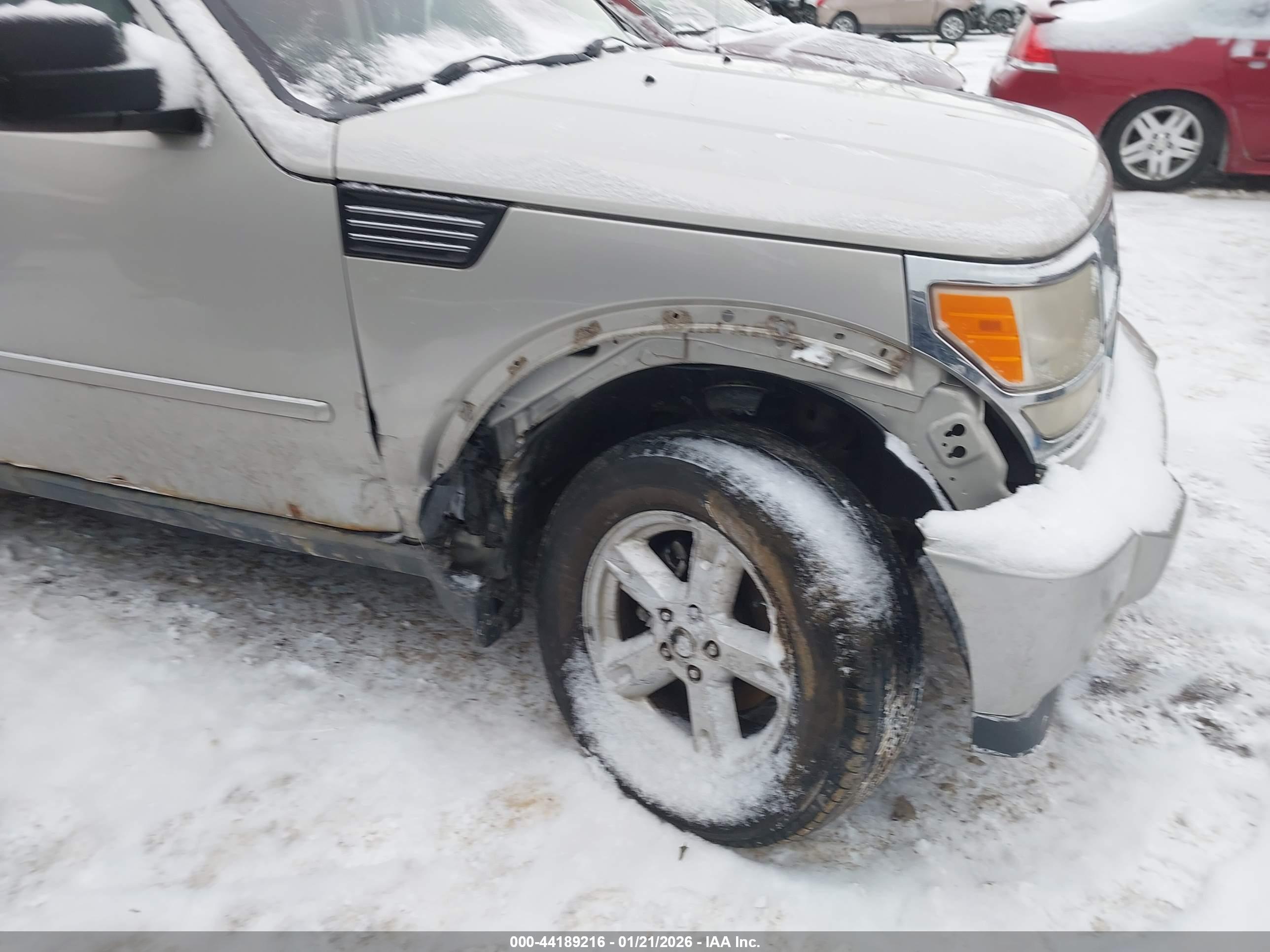 DODGE NITRO image 6