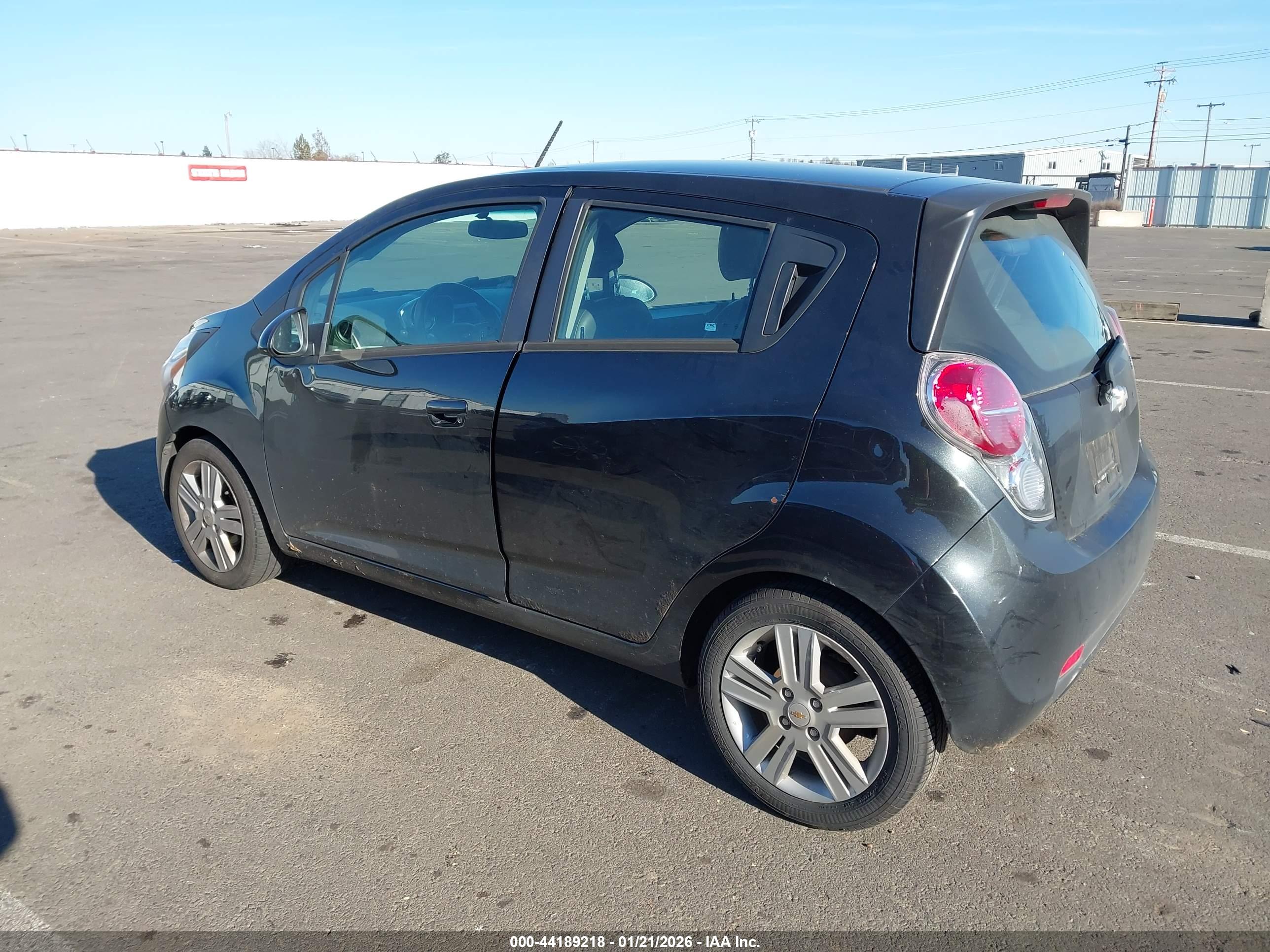 CHEVROLET SPARK image 3