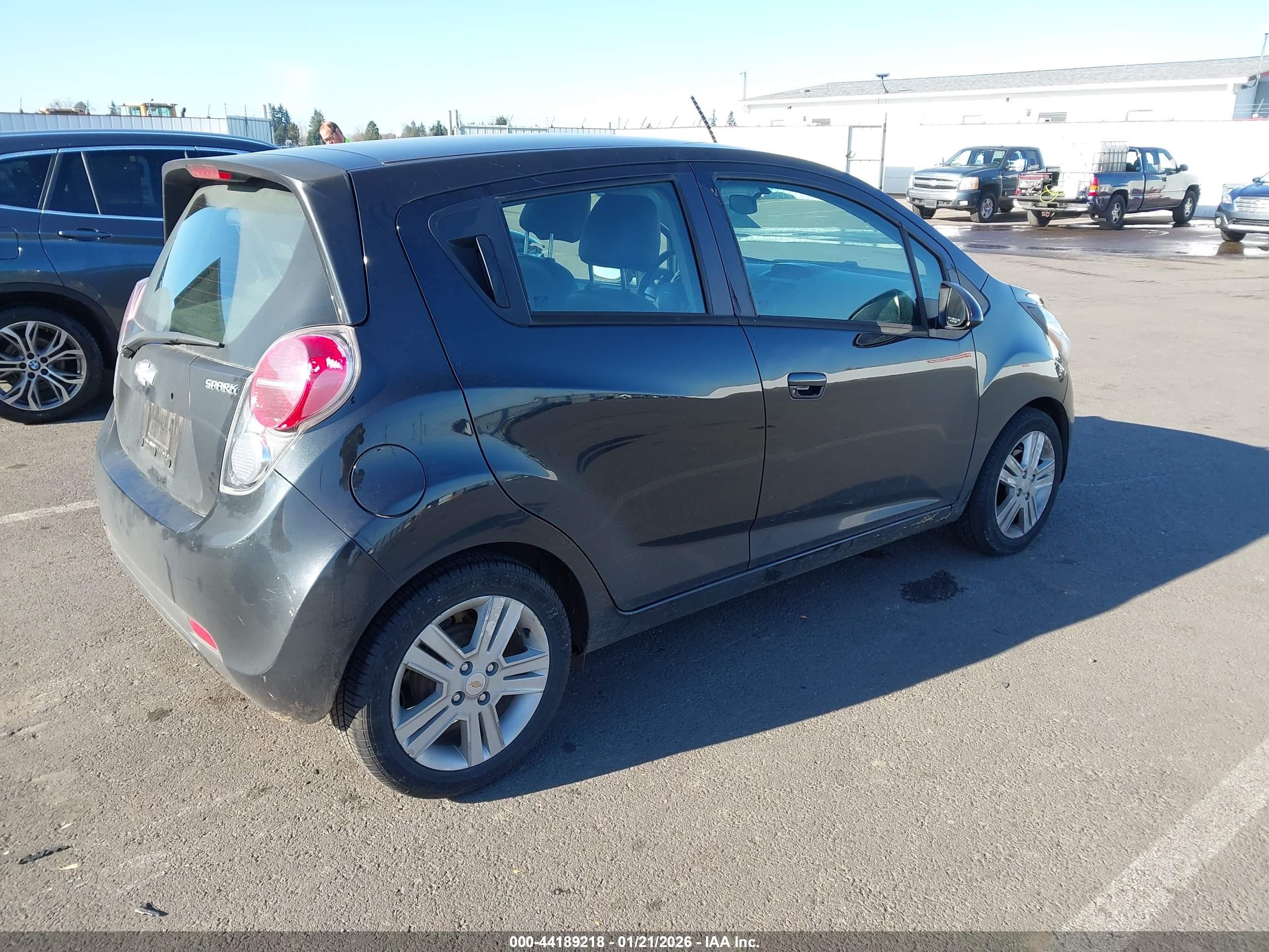 CHEVROLET SPARK image 4