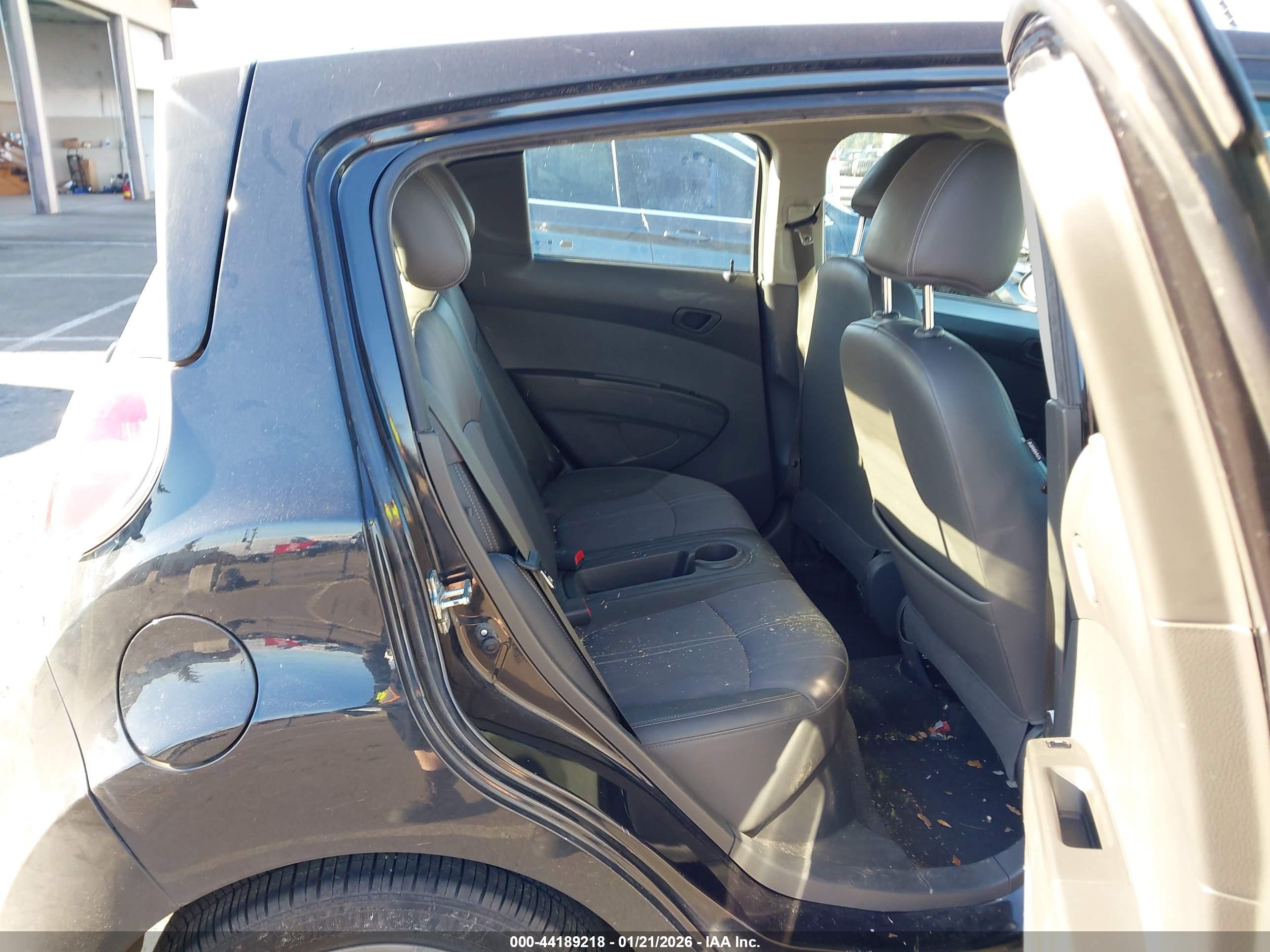CHEVROLET SPARK image 8