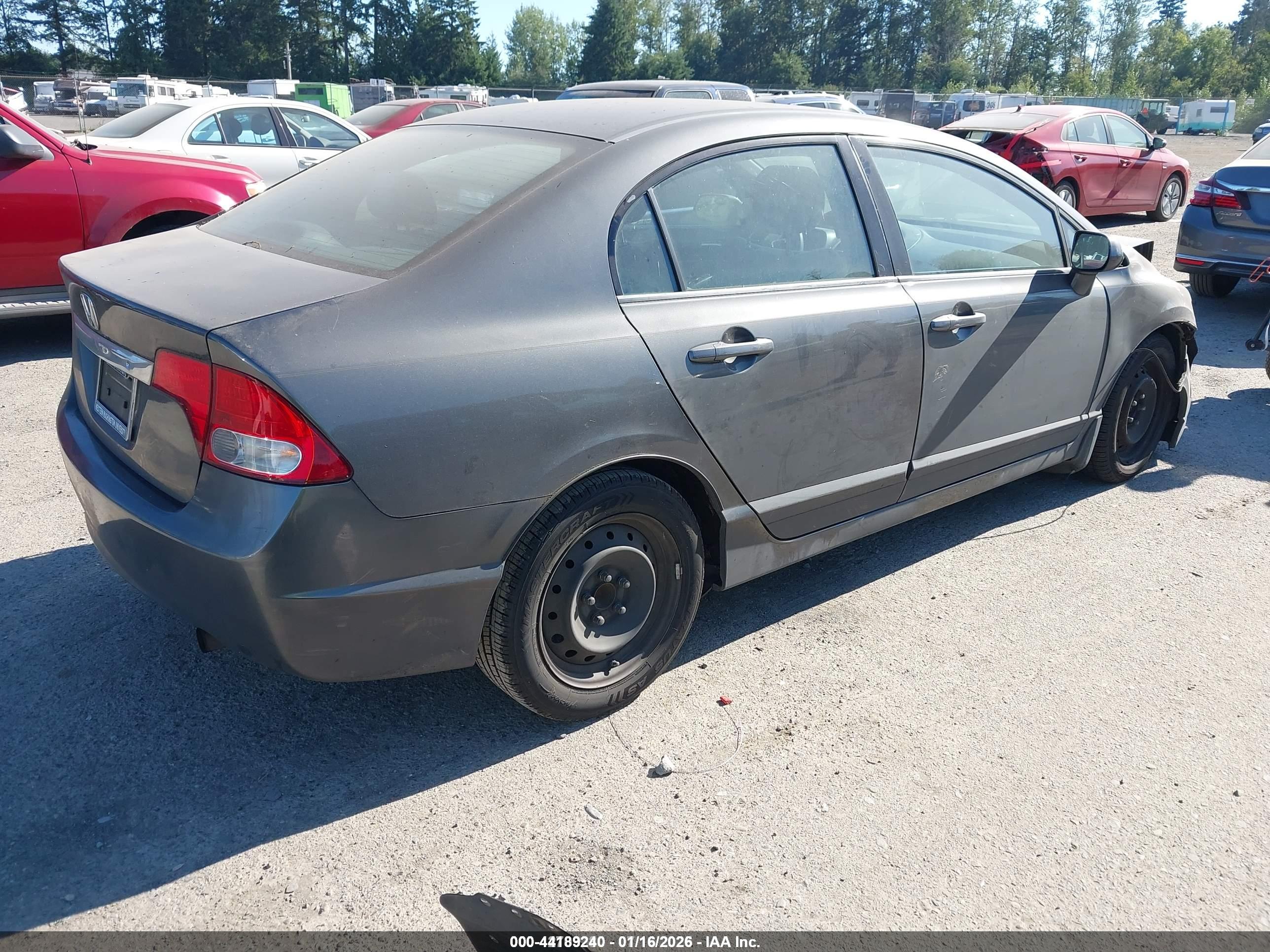 HONDA CIVIC image 4