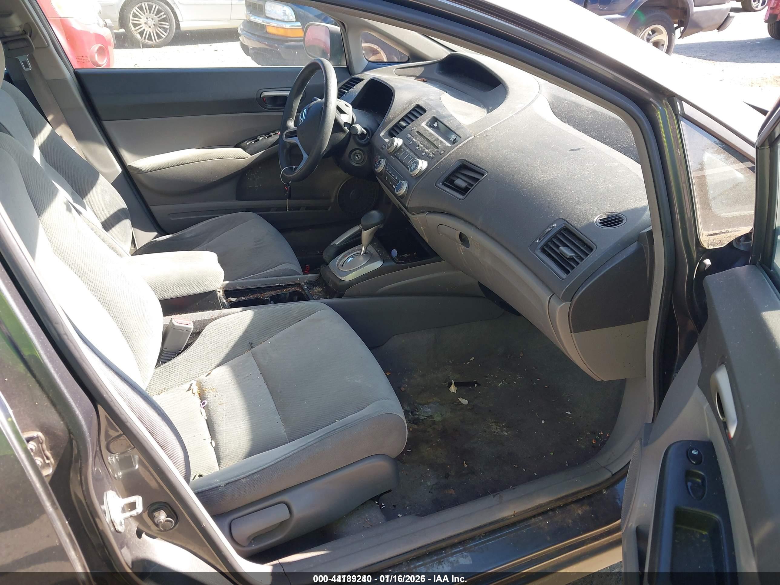 HONDA CIVIC image 5