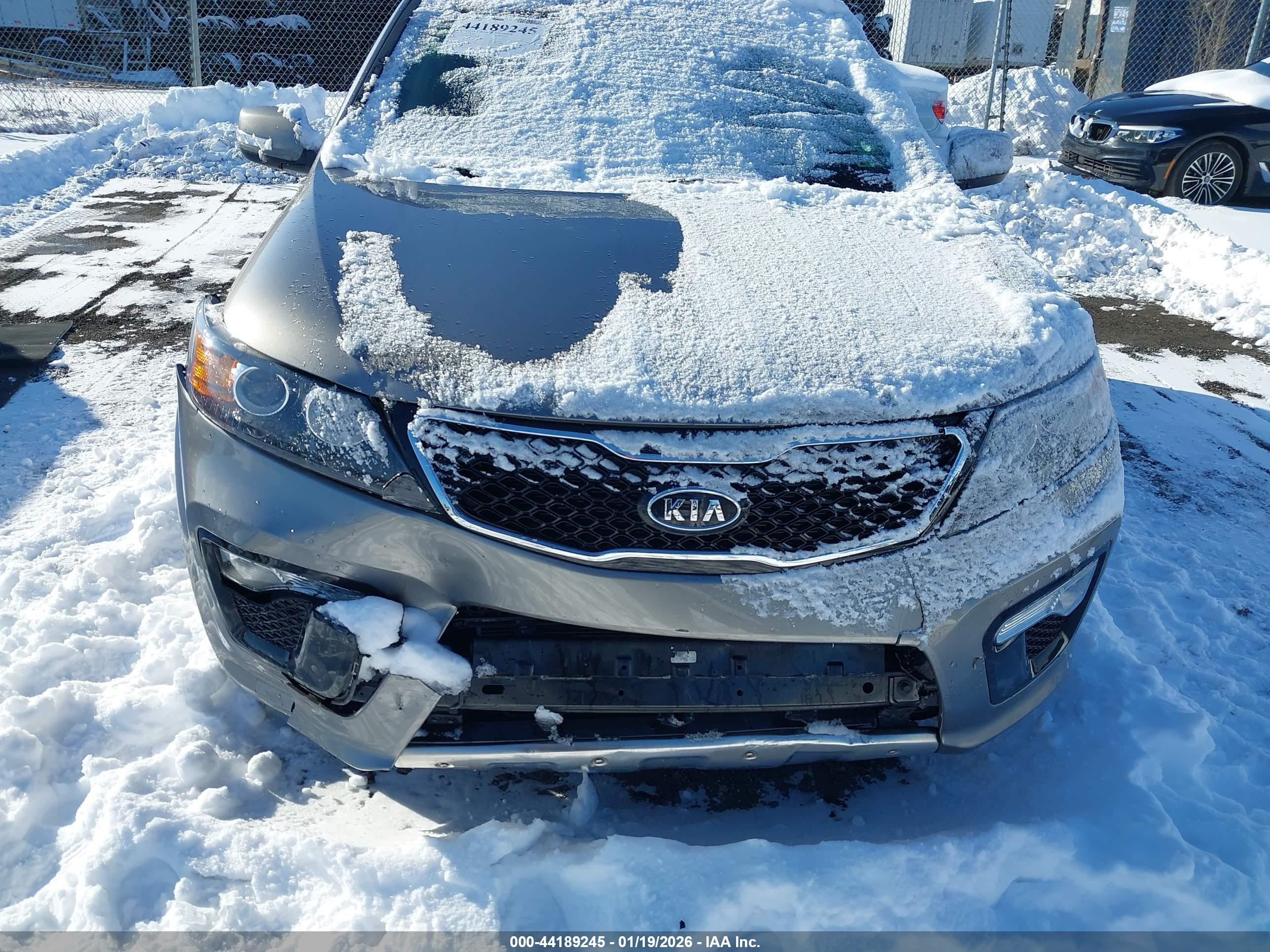 KIA SORENTO image 6