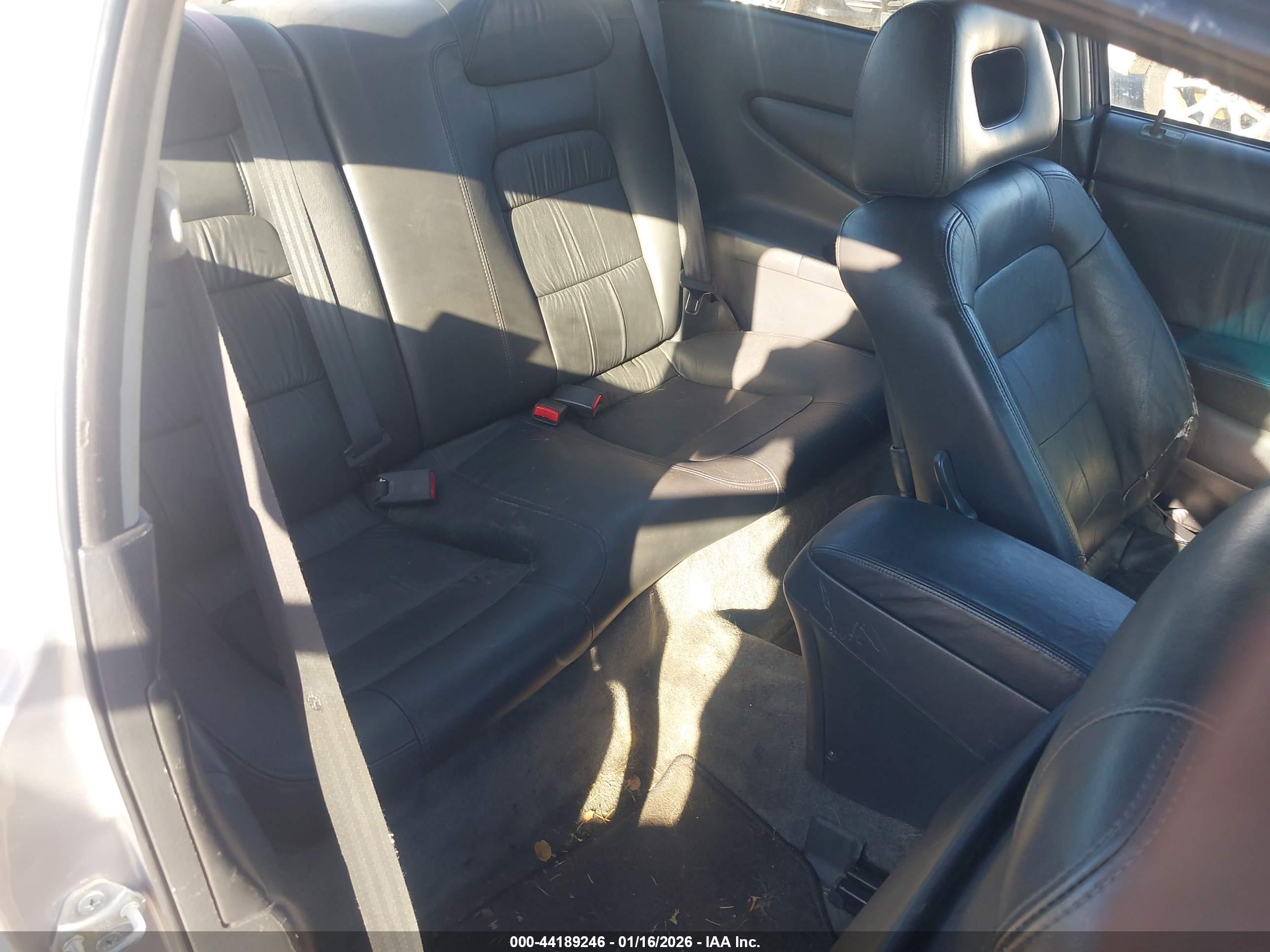 HONDA ACCORD image 8