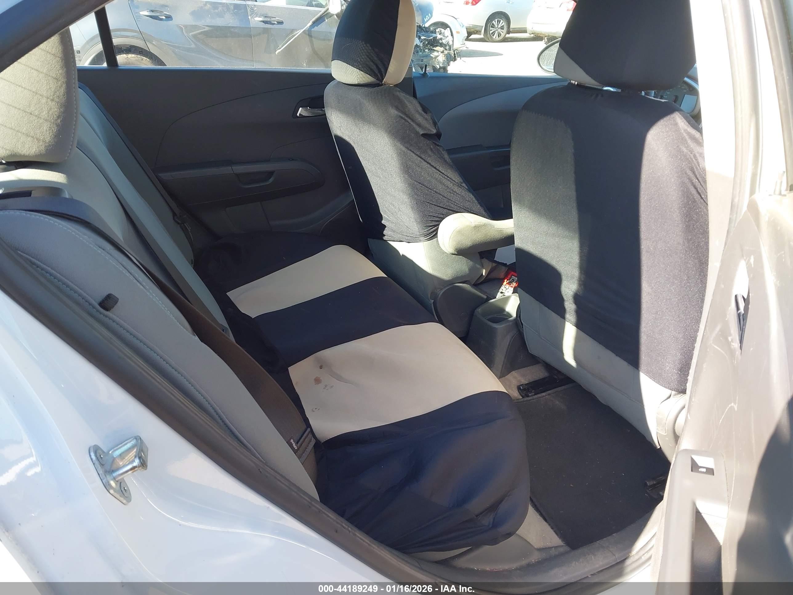 CHEVROLET SONIC image 8