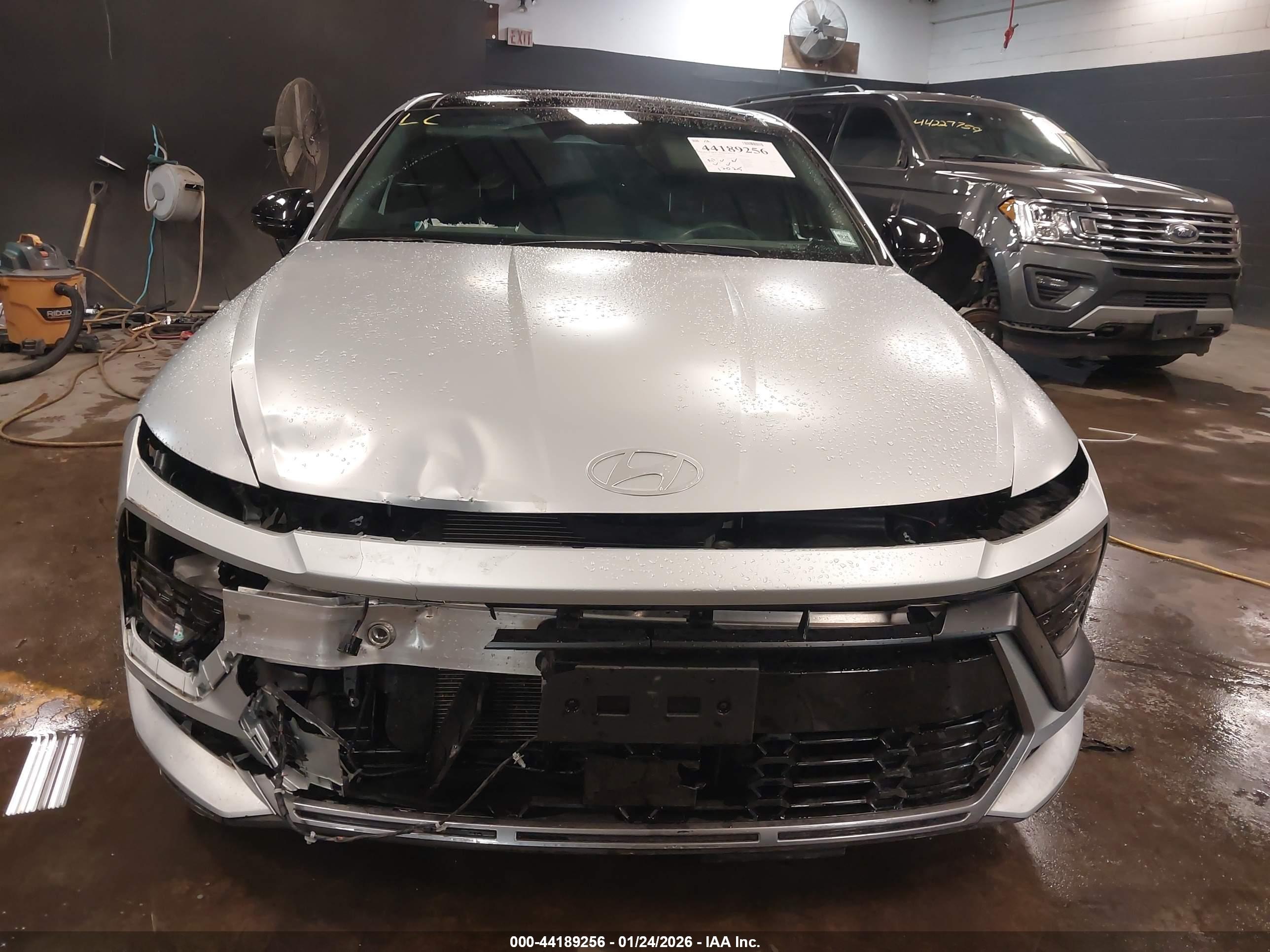 HYUNDAI SONATA image 6