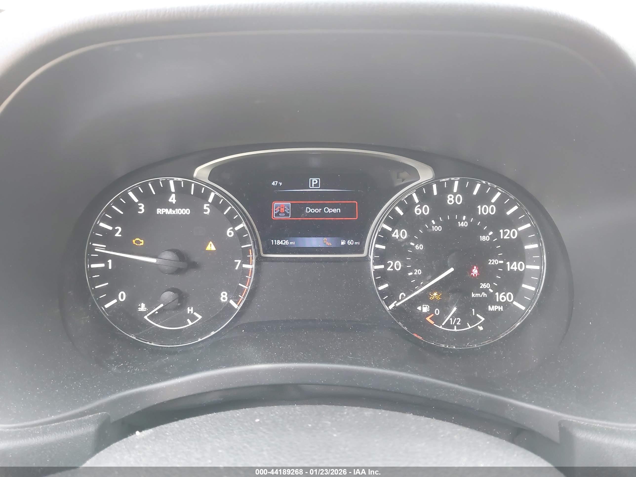 NISSAN PATHFINDER image 7