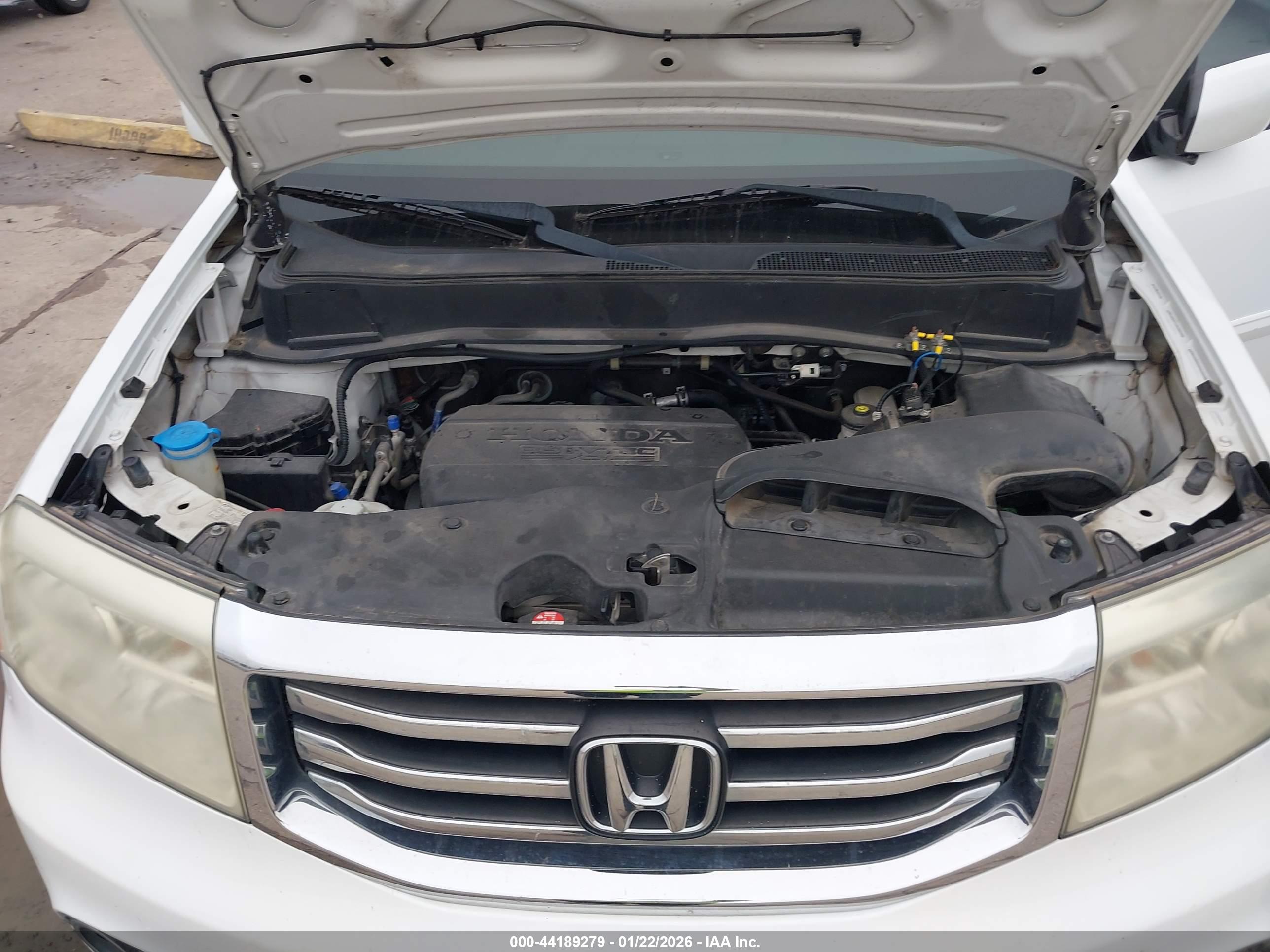 HONDA PILOT image 10
