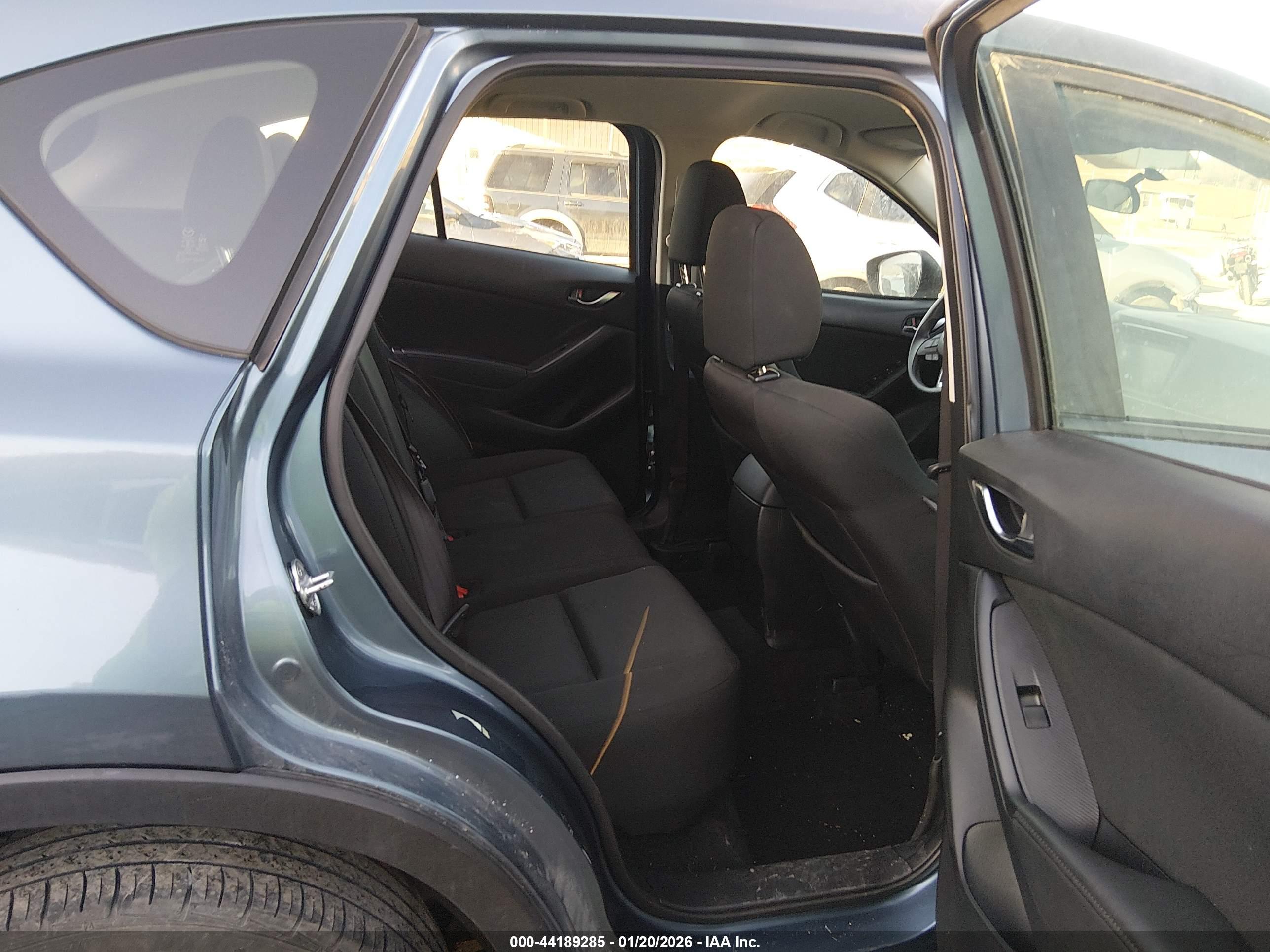 MAZDA CX-5 image 8