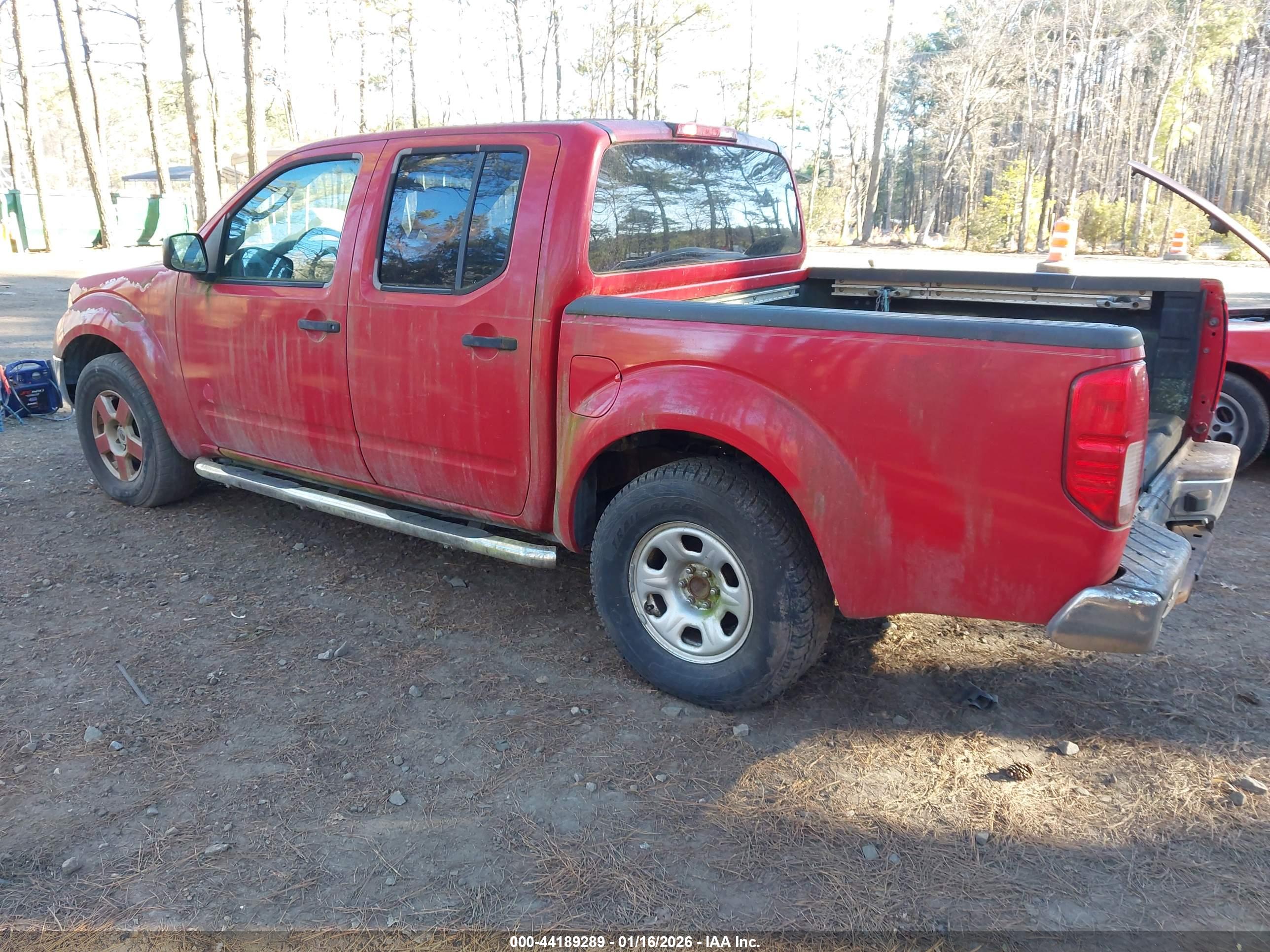 NISSAN FRONTIER image 3