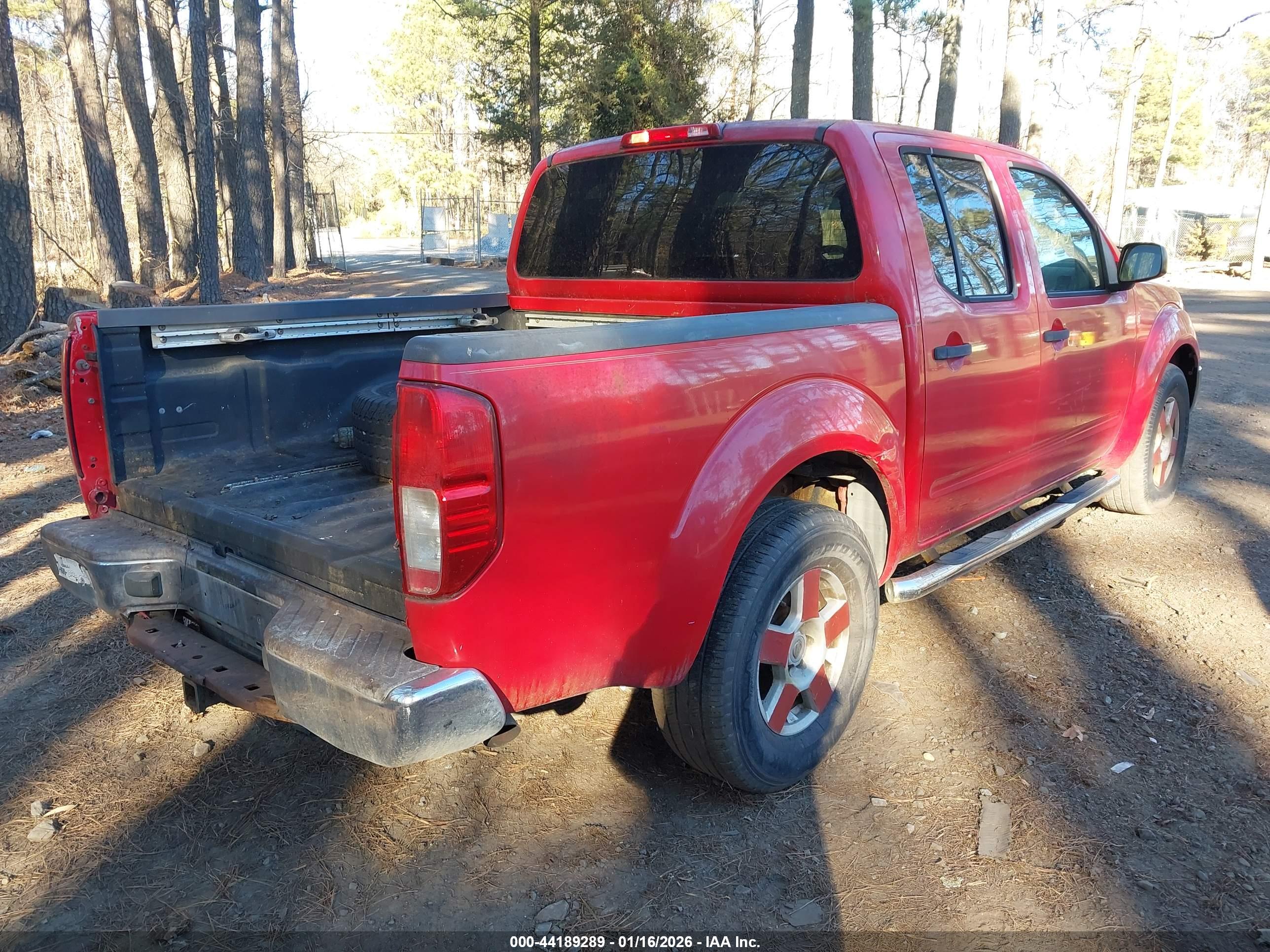 NISSAN FRONTIER image 4