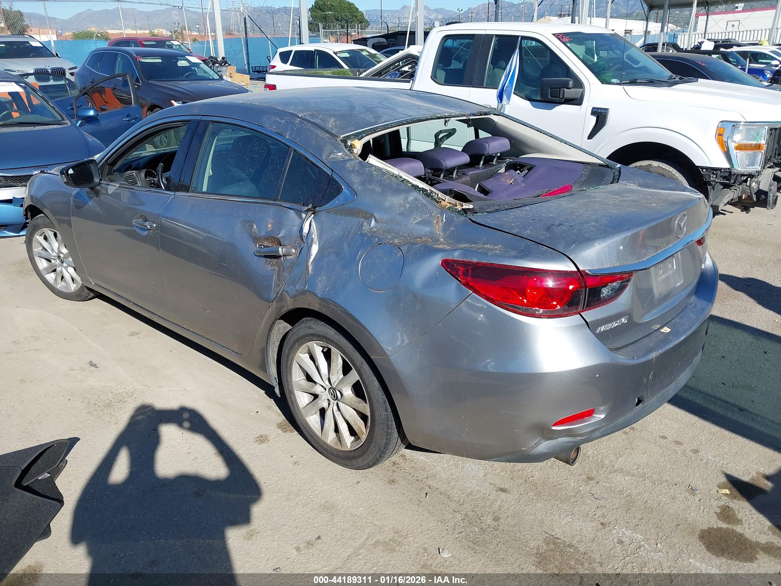 MAZDA MAZDA6 image 3