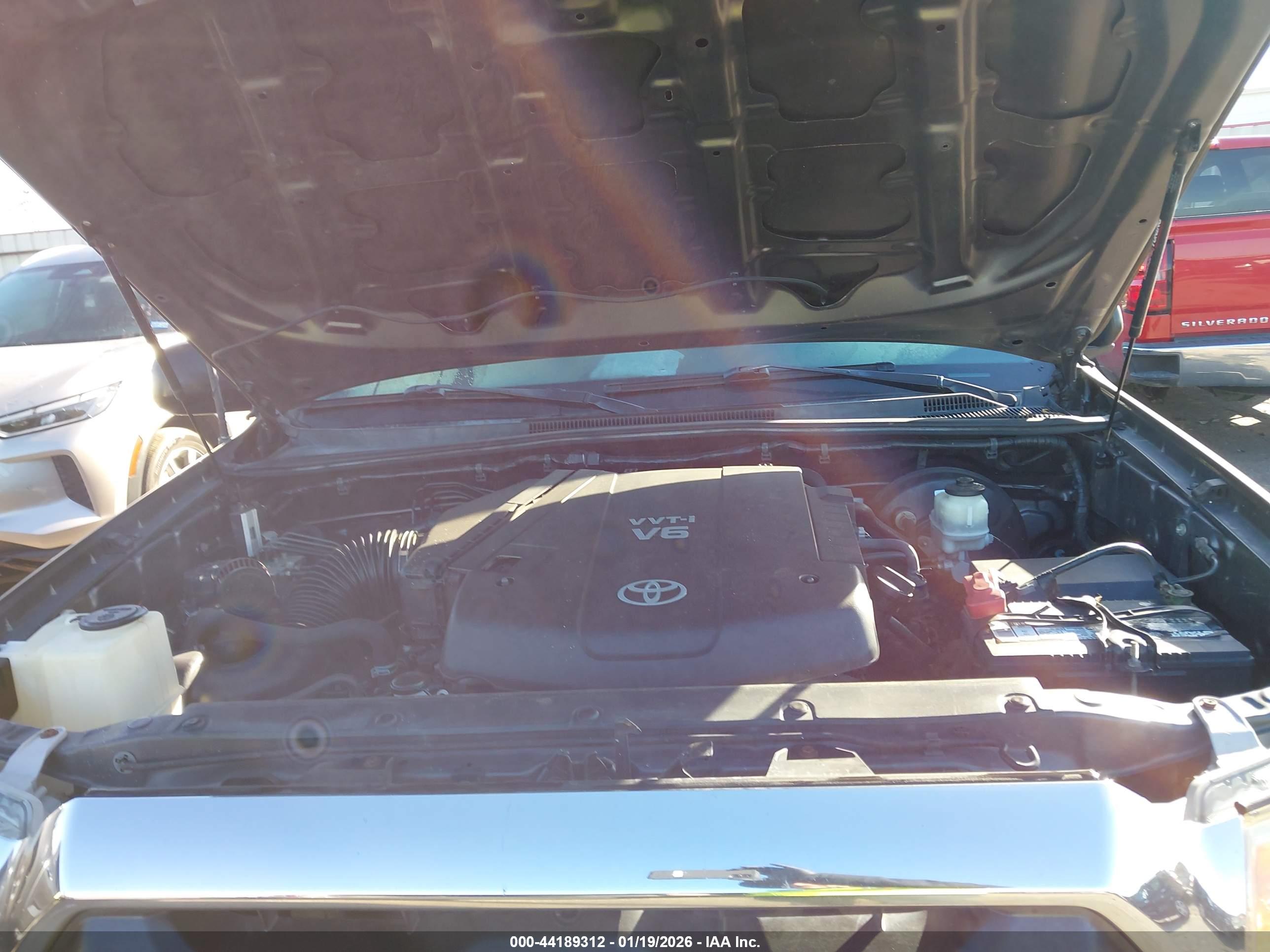 TOYOTA TACOMA image 10