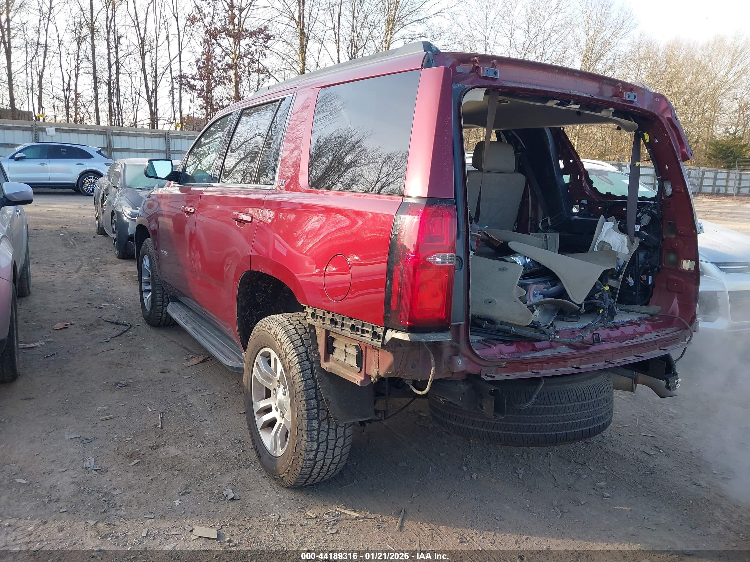 CHEVROLET TAHOE image 3