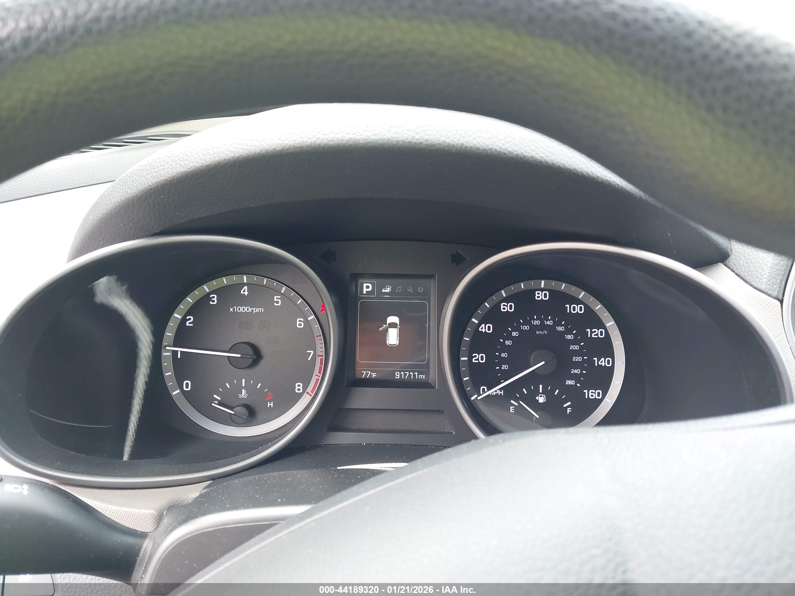 HYUNDAI SANTA image 7