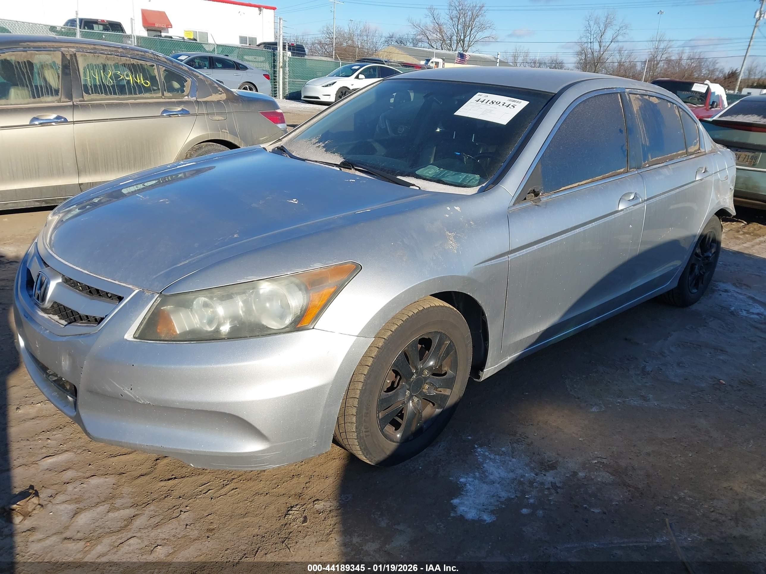 HONDA ACCORD image 2