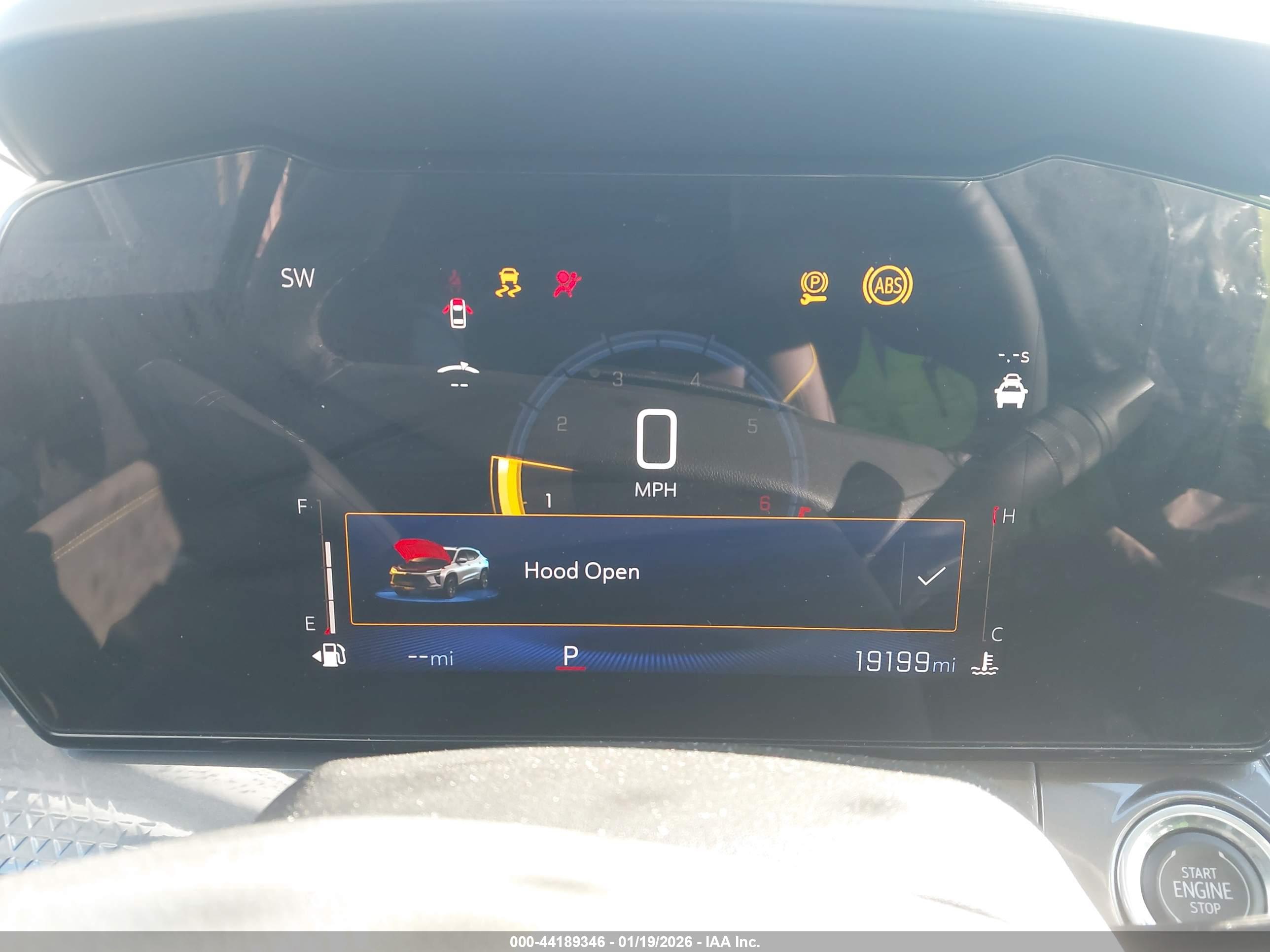 CHEVROLET TRAX image 7