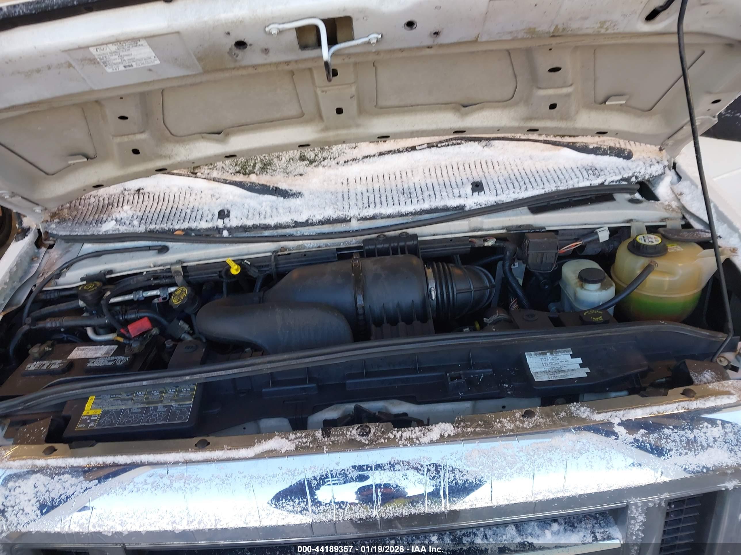 FORD E-150 image 10