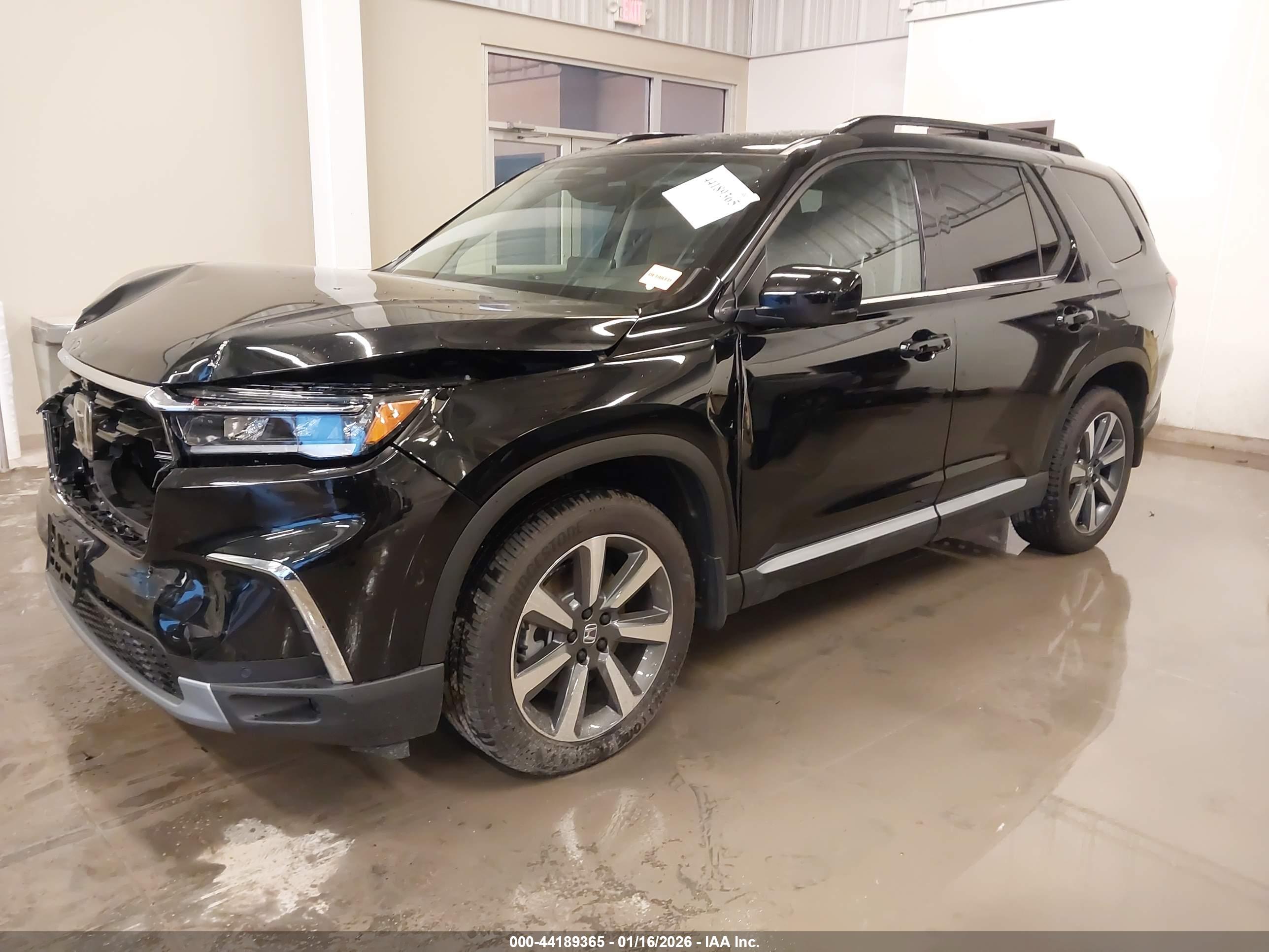 HONDA PILOT image 2
