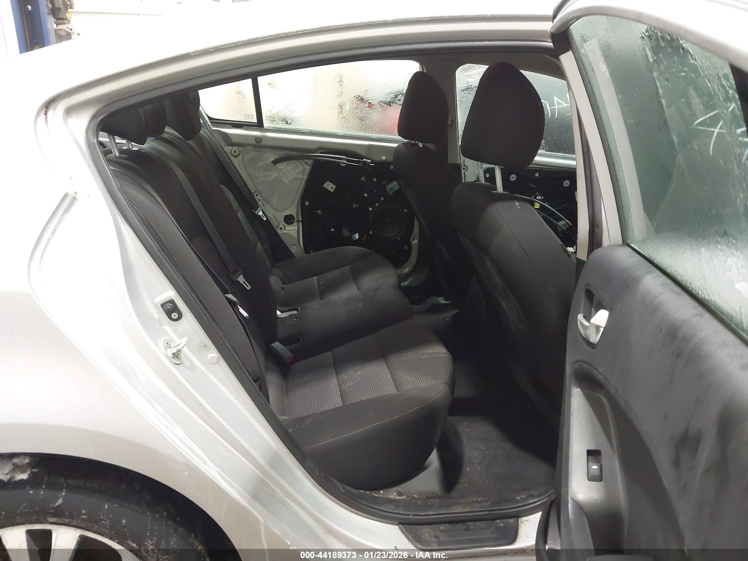 KIA FORTE image 8