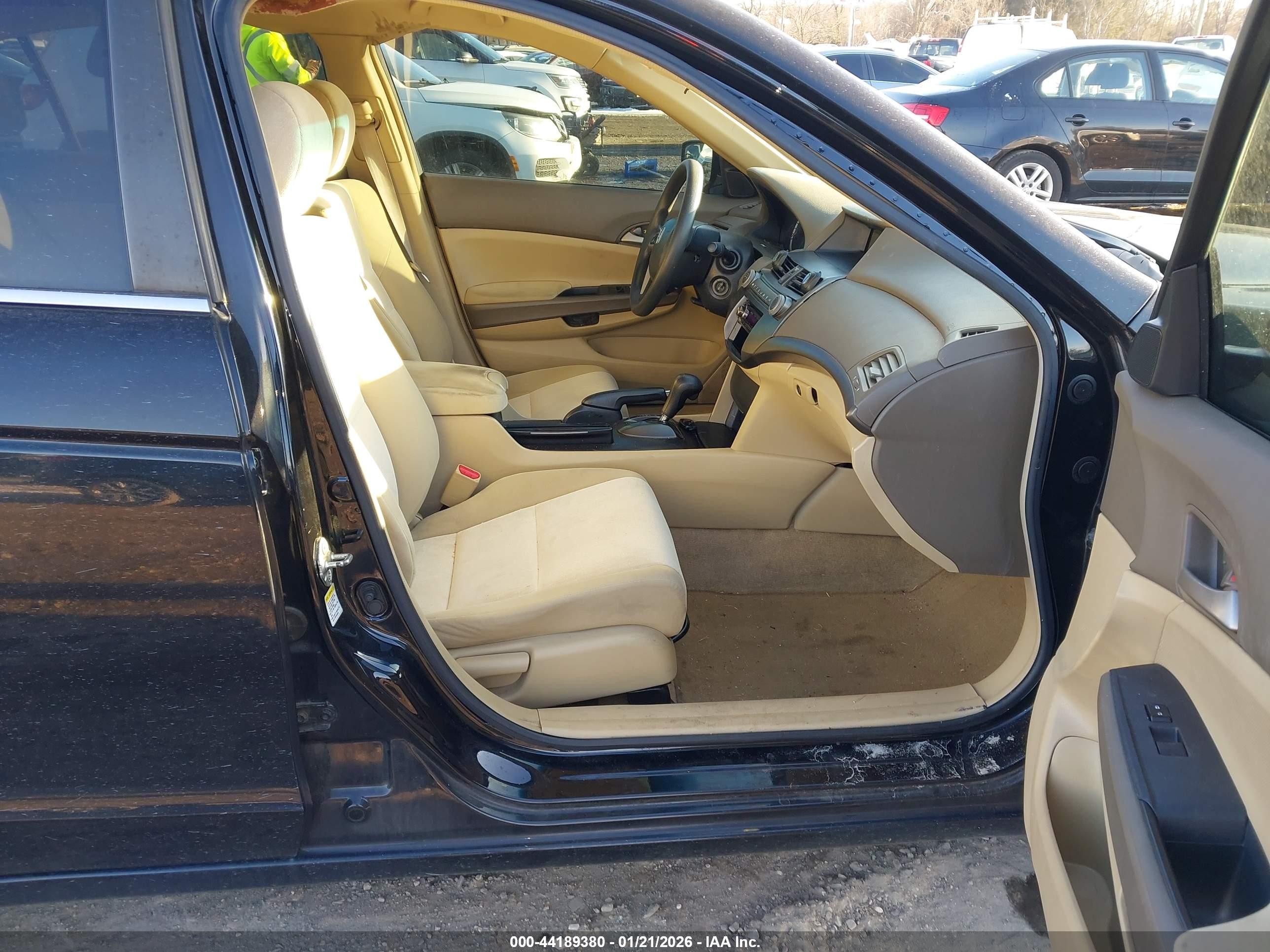 HONDA ACCORD image 5
