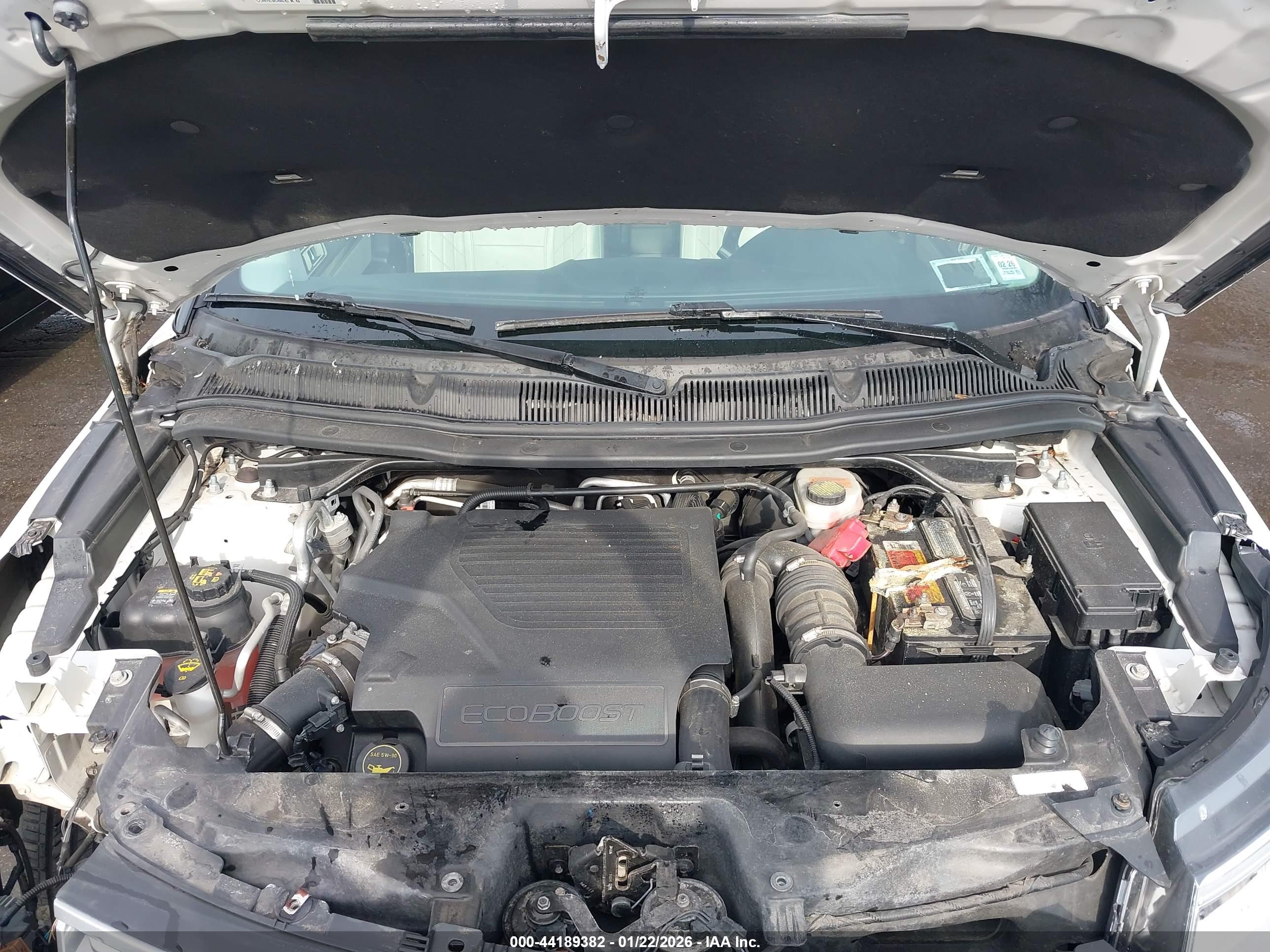 FORD EXPLORER image 10