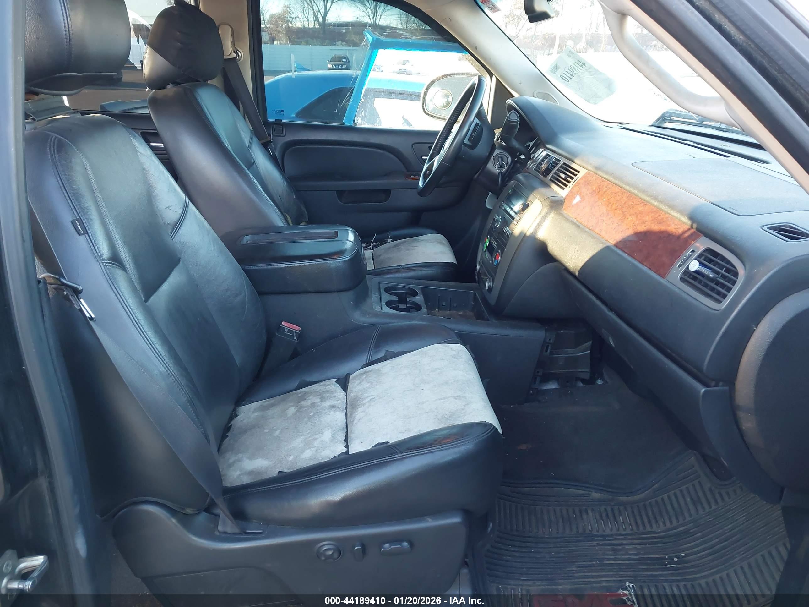 GMC SIERRA image 5