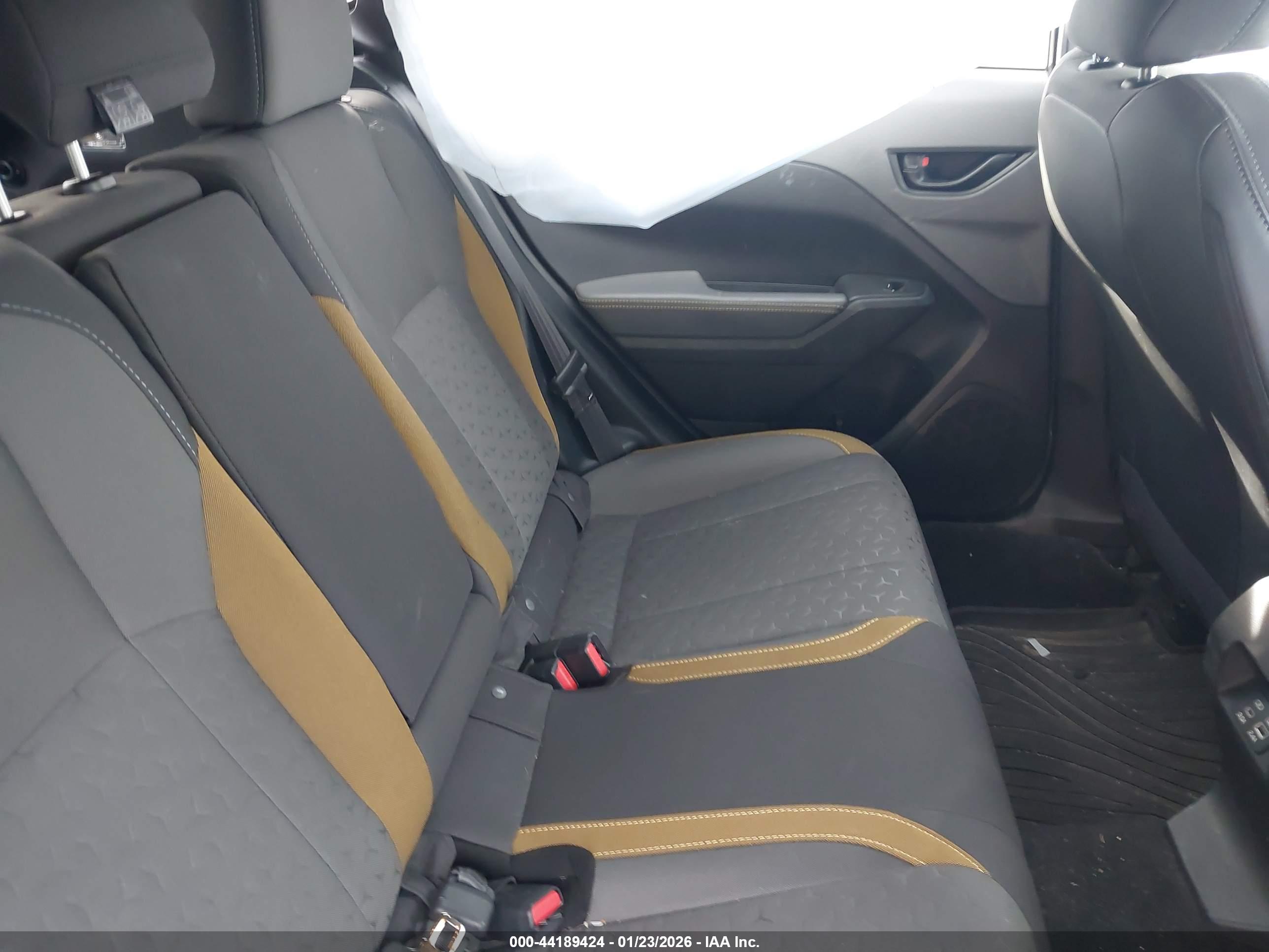 SUBARU CROSSTREK image 8