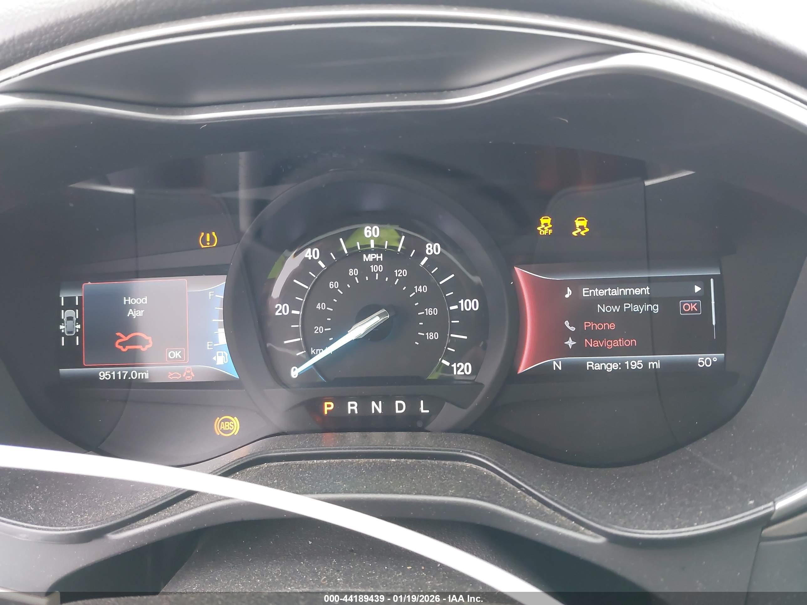 FORD FUSION image 7