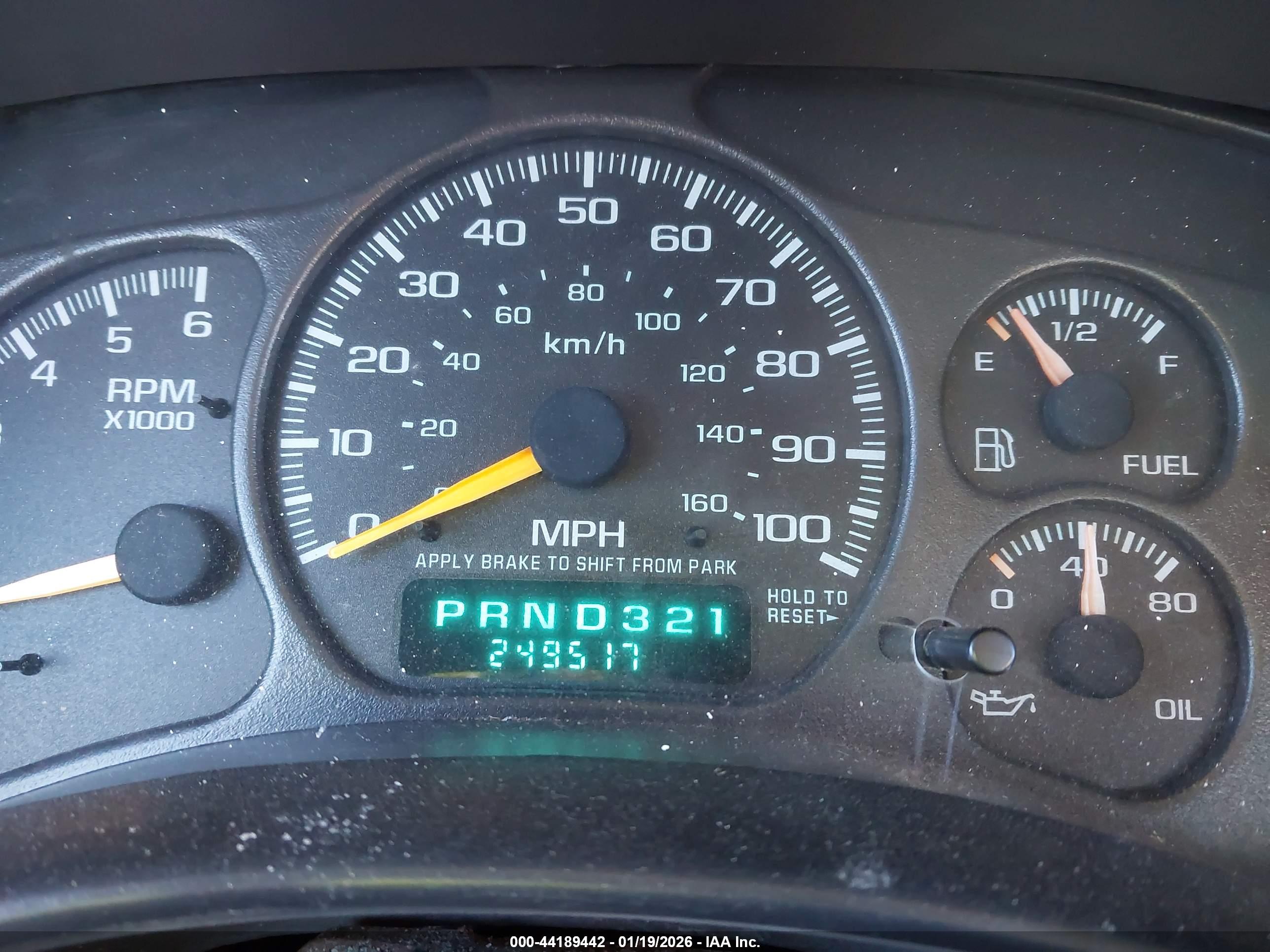 CHEVROLET SILVERADO image 7