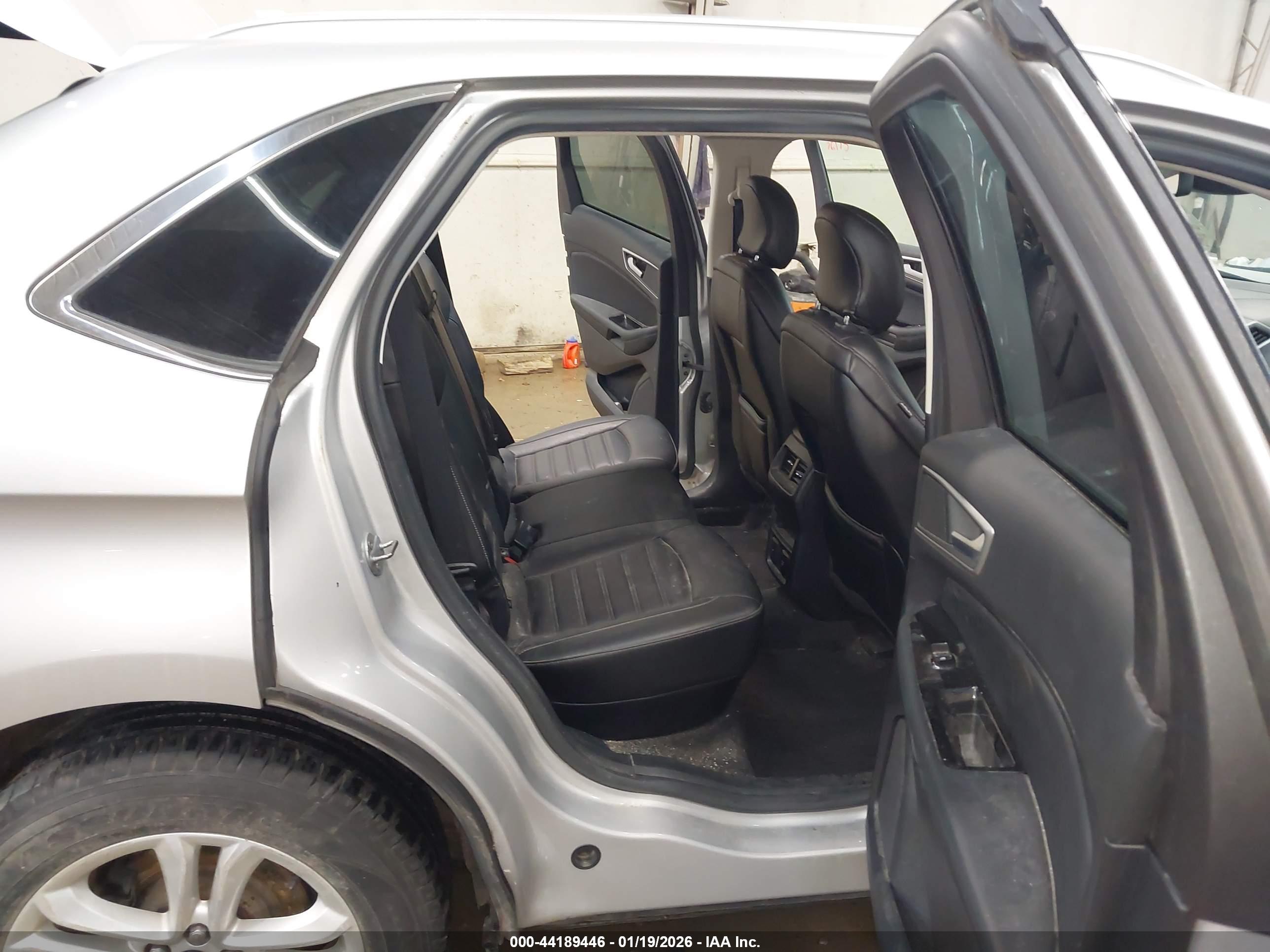 FORD EDGE image 8
